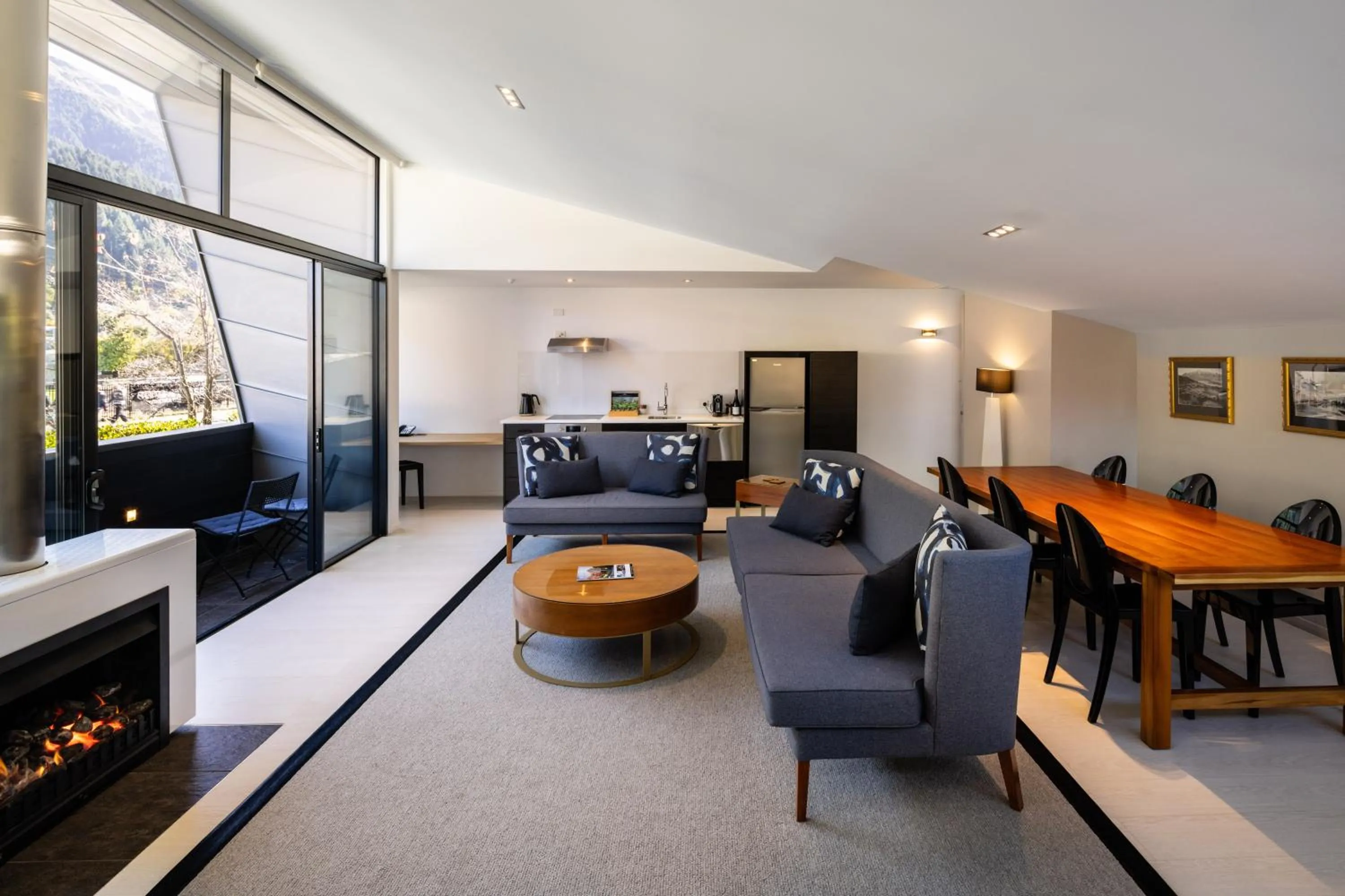 Living room in Queenstown Park Boutique Hotel