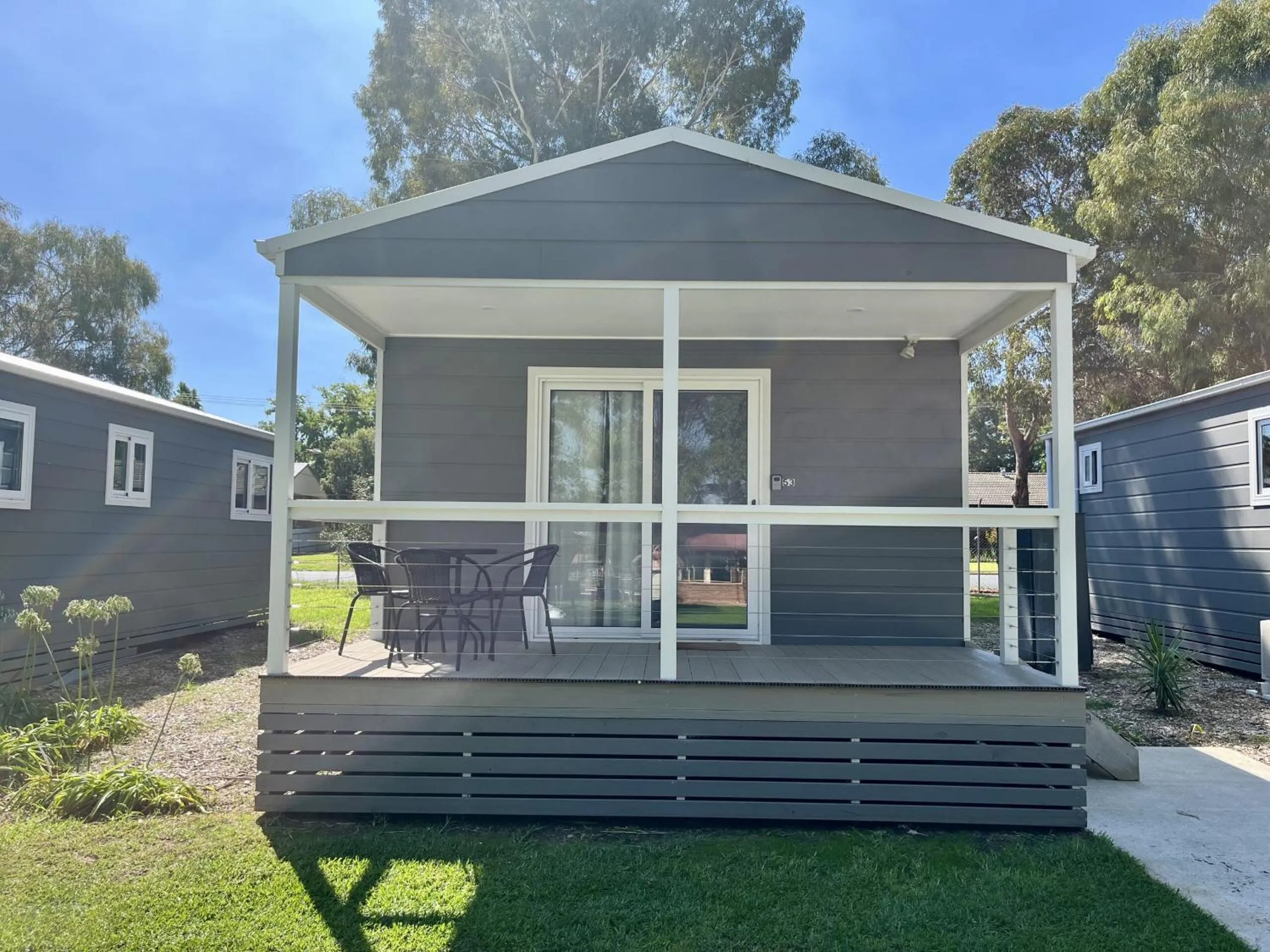 Property building in Young Caravan and Tourist Park