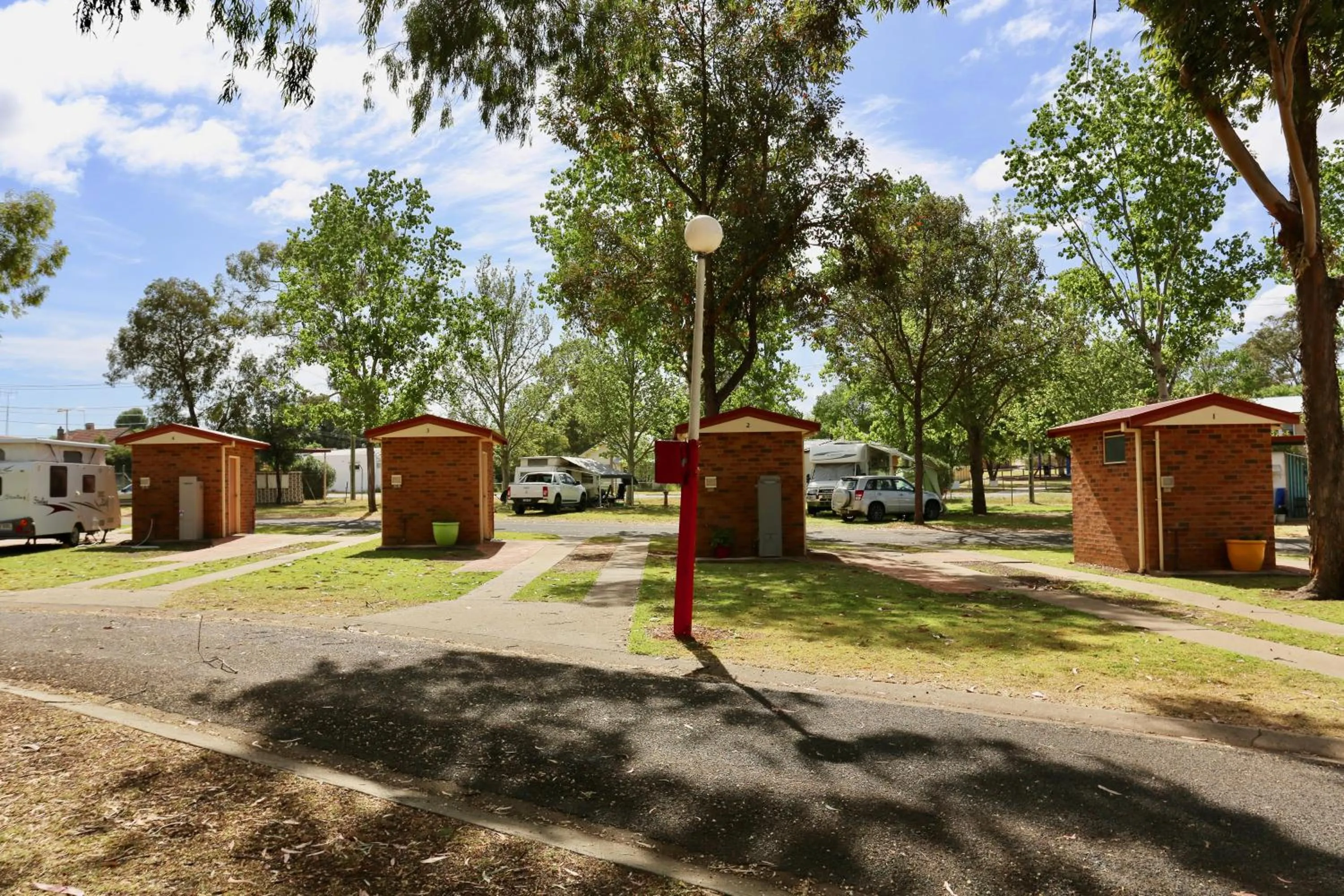 Property building in Young Caravan and Tourist Park