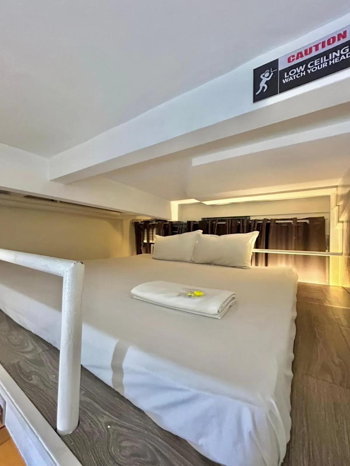 Bed in Selah Lofts Hotel