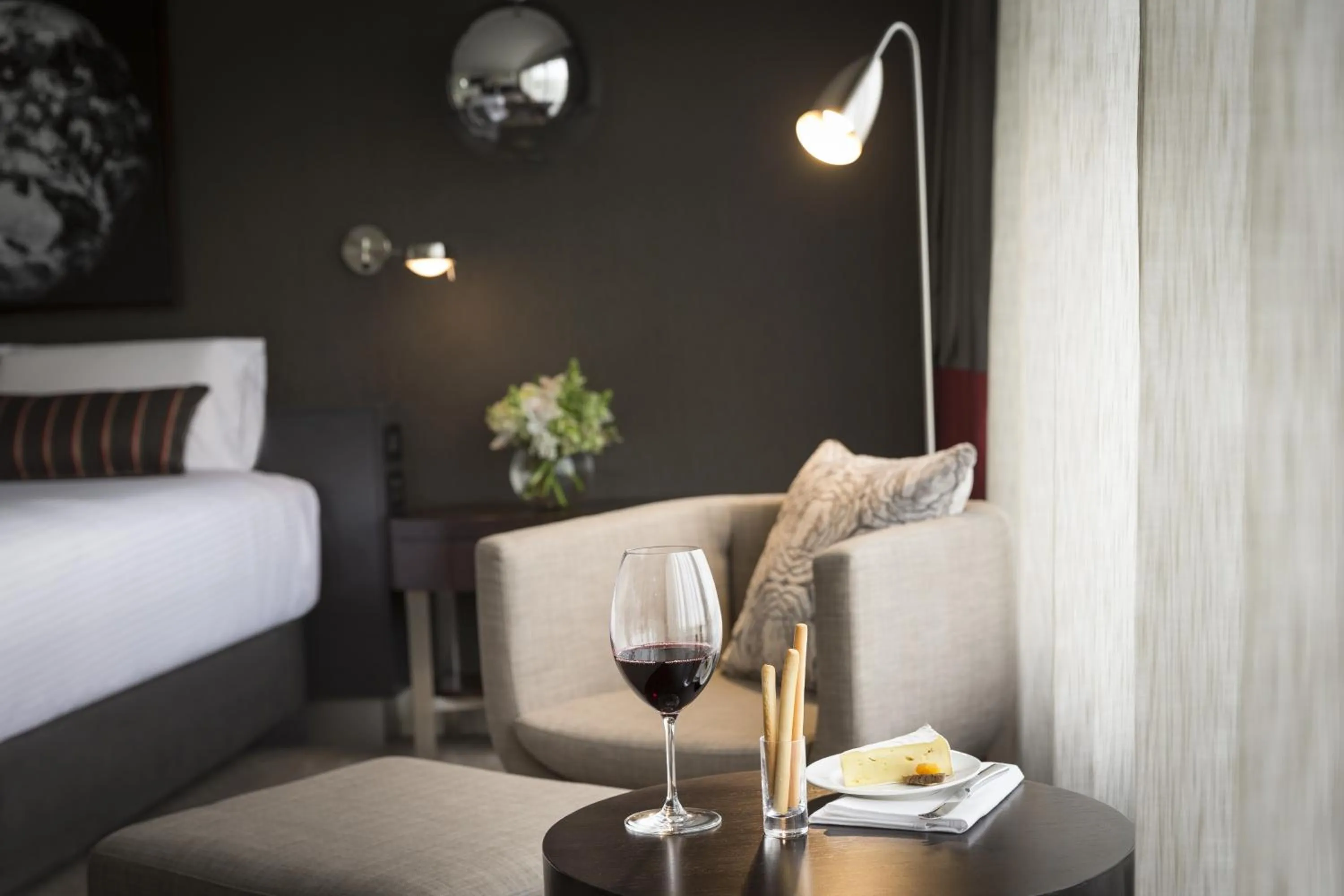 Meals, Bed in Pullman Melbourne Albert Park