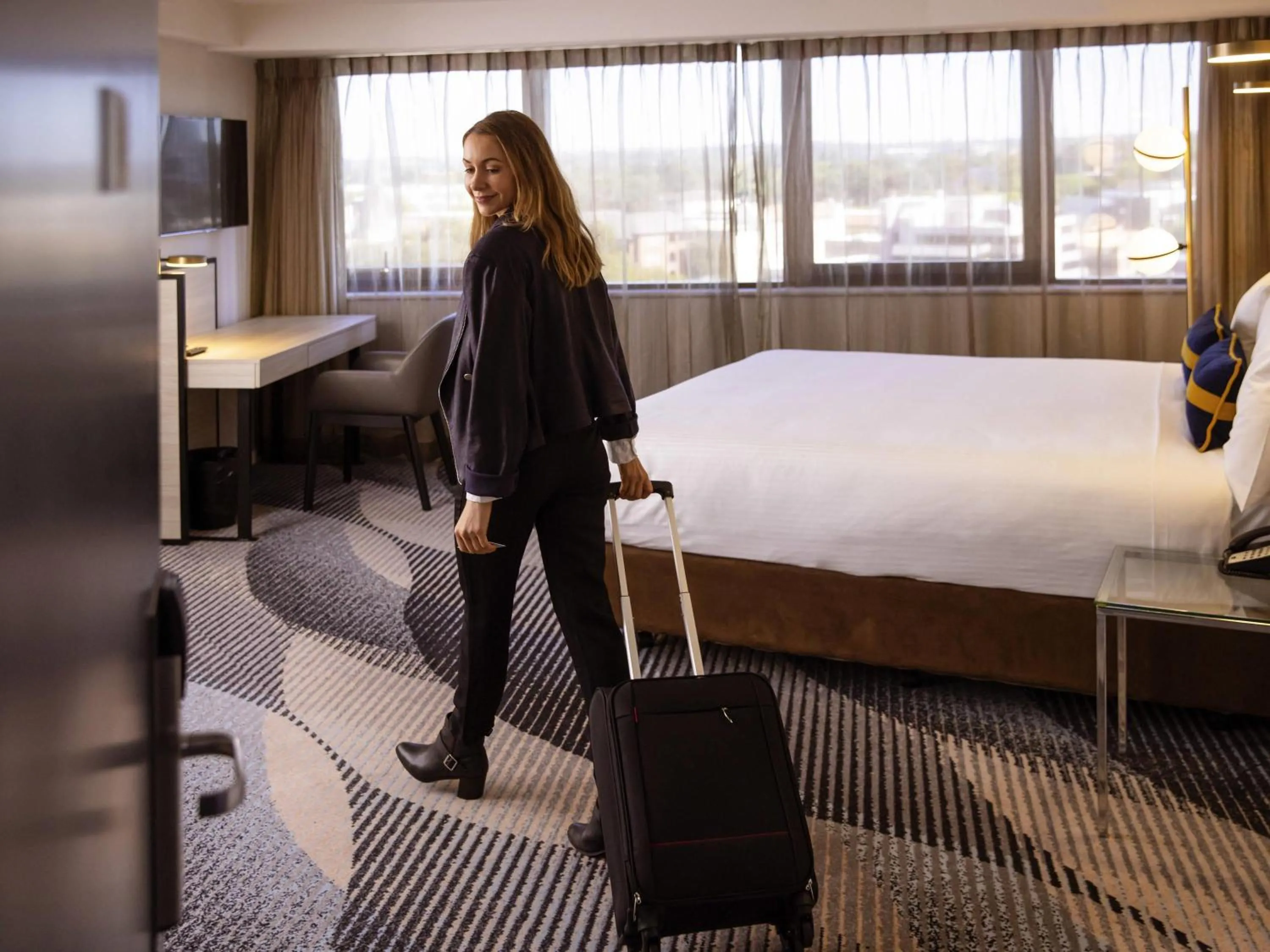 Business facilities, Bed in Novotel Sydney Parramatta