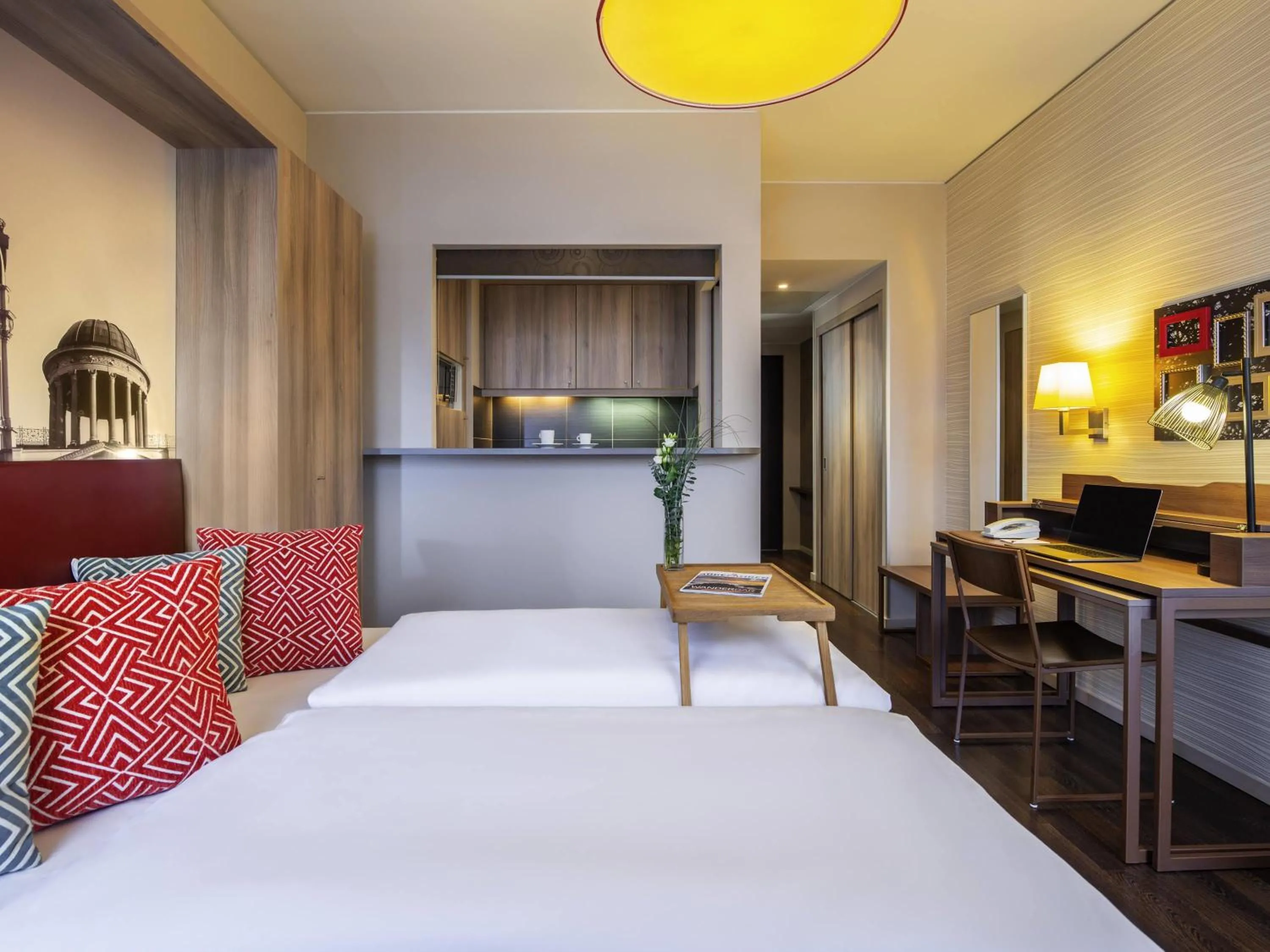 Bedroom, Bed in Aparthotel Adagio Berlin Kurfürstendamm