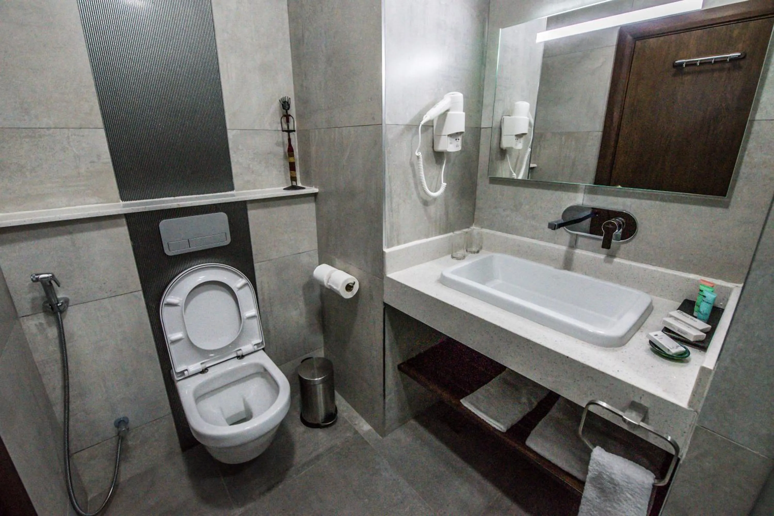 Toilet in Glam Hotel Nairobi - Near Westgate Mall, Westlands