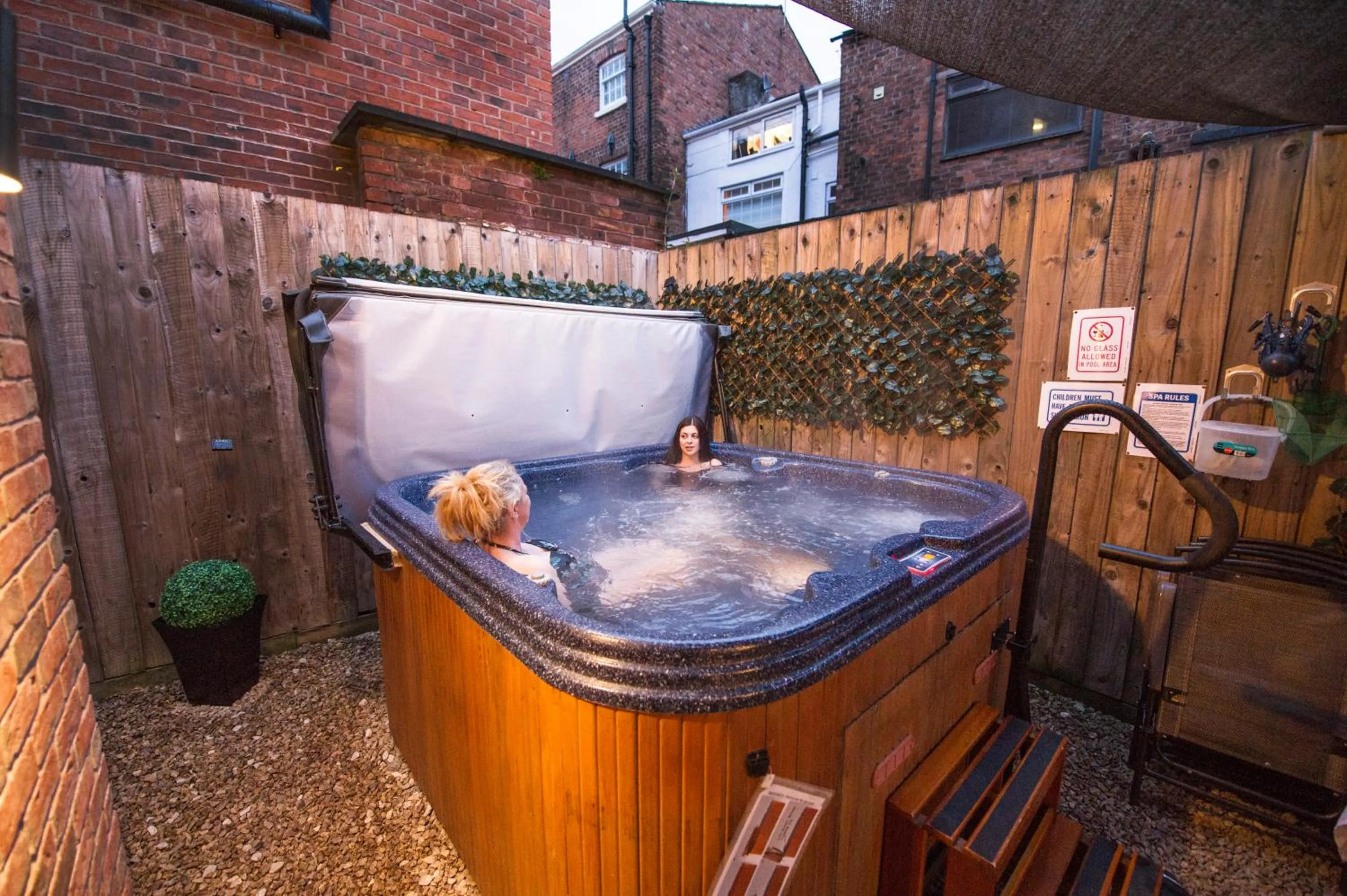 Day in Chester Apartments