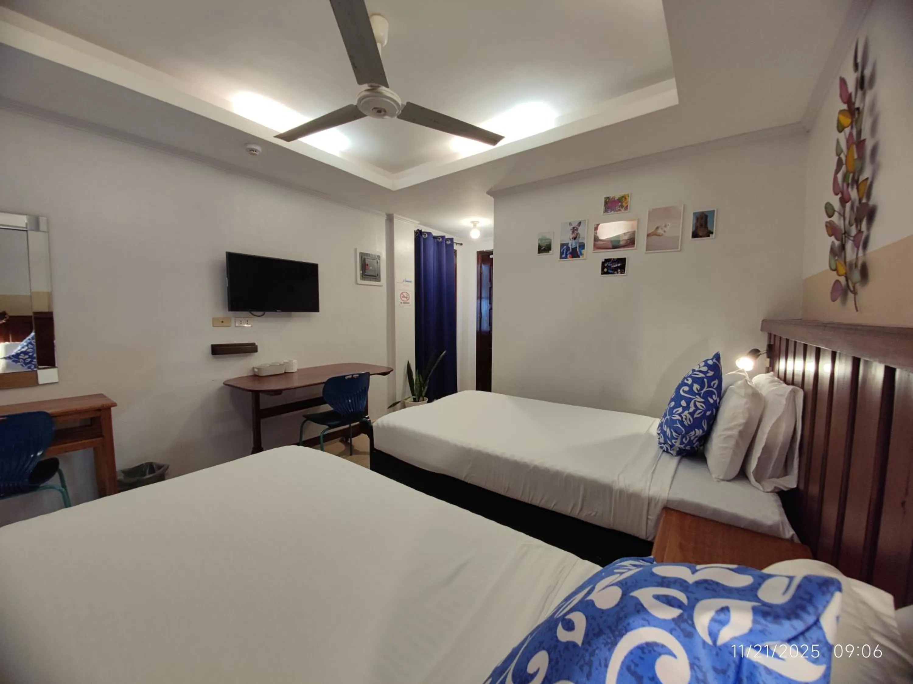 Bed in Ferellee Beach Front Inn