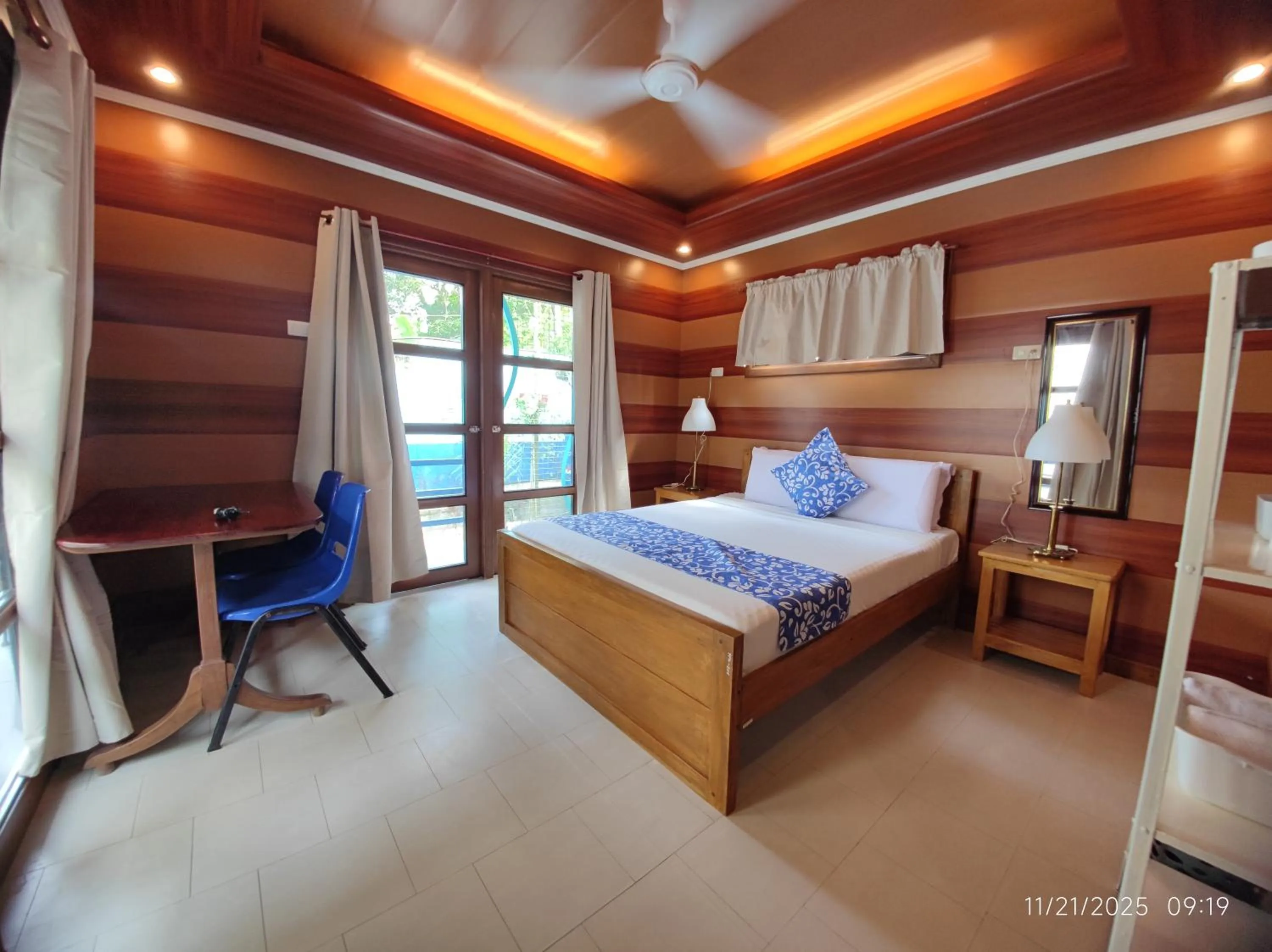 Bedroom, Bed in Ferellee Beach Front Inn