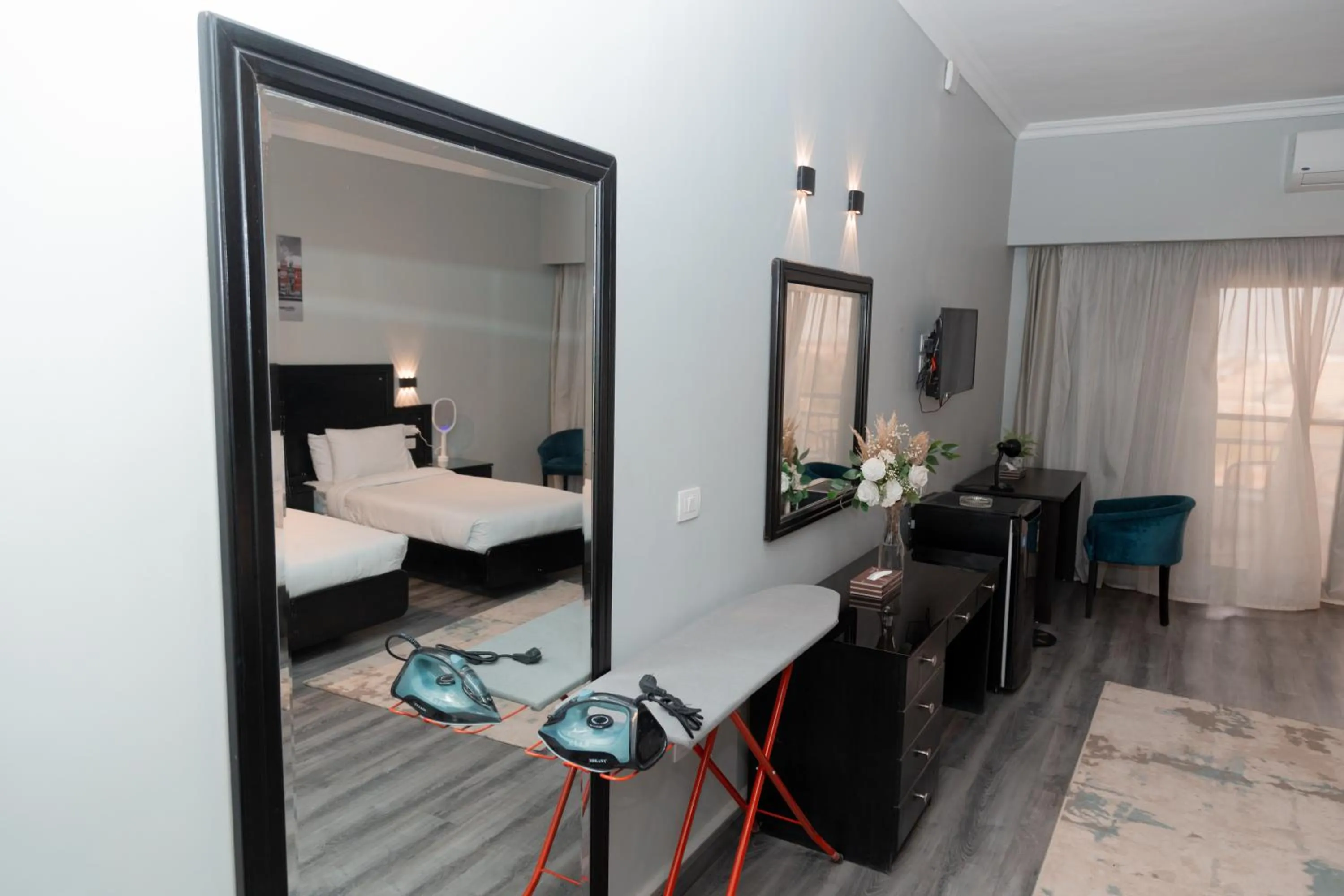 Area and facilities, Bed in Assiut Cement Hotel