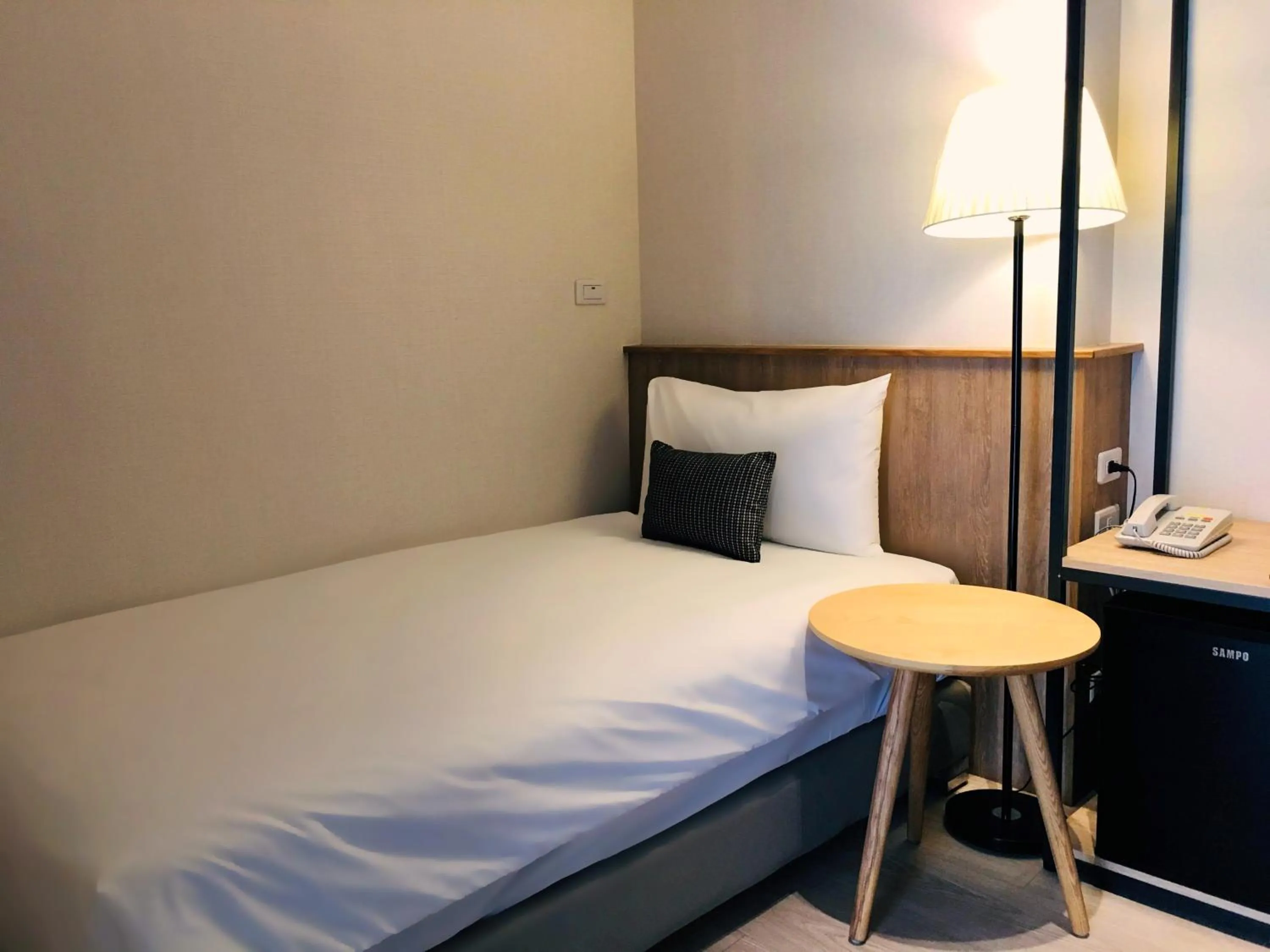 bunk bed, Bed in Feng-Chi Inn