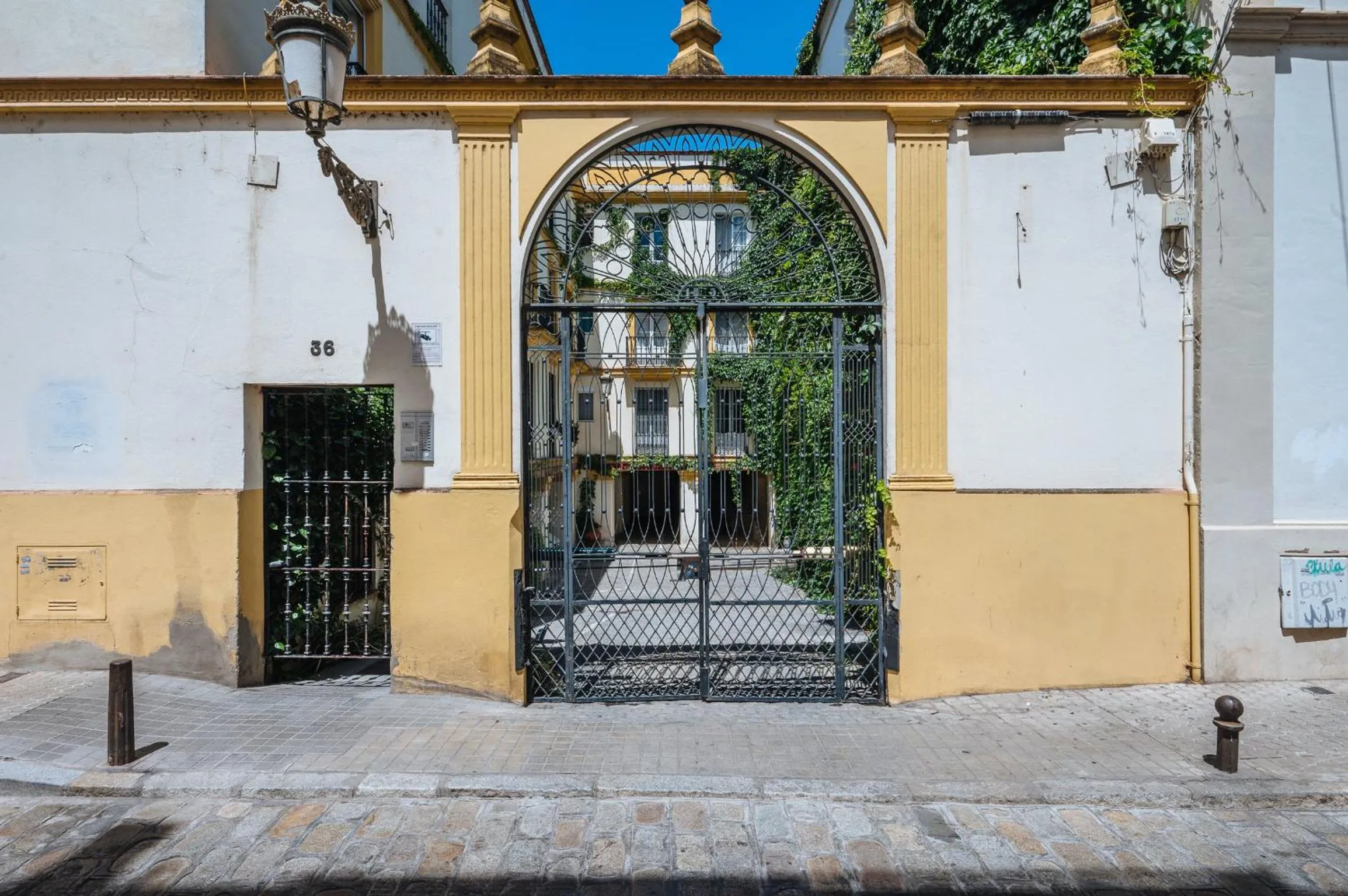 Property building in Vidrio 36