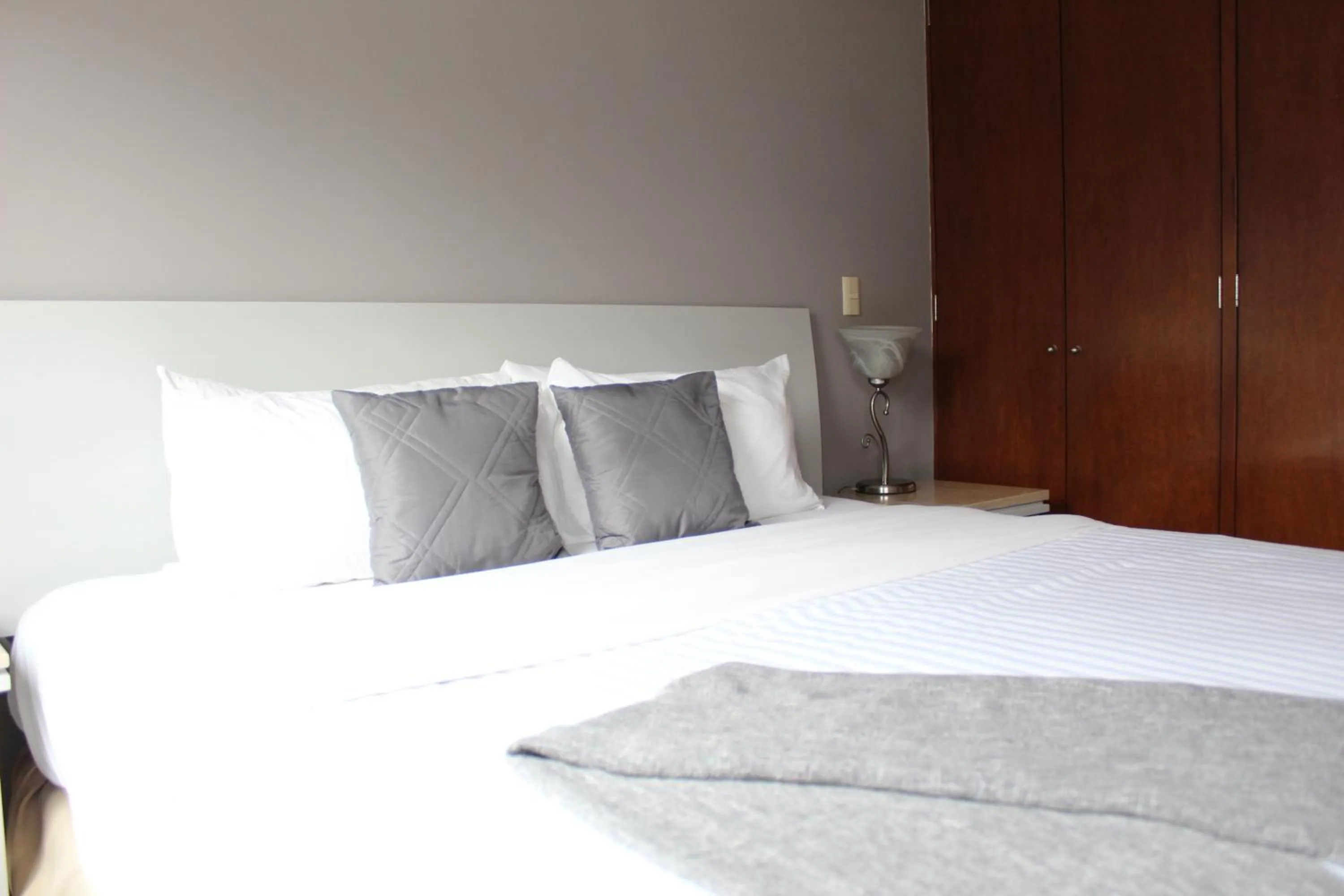 Bed in Residence L´ Heritage Hipólito Taine by BlueBay