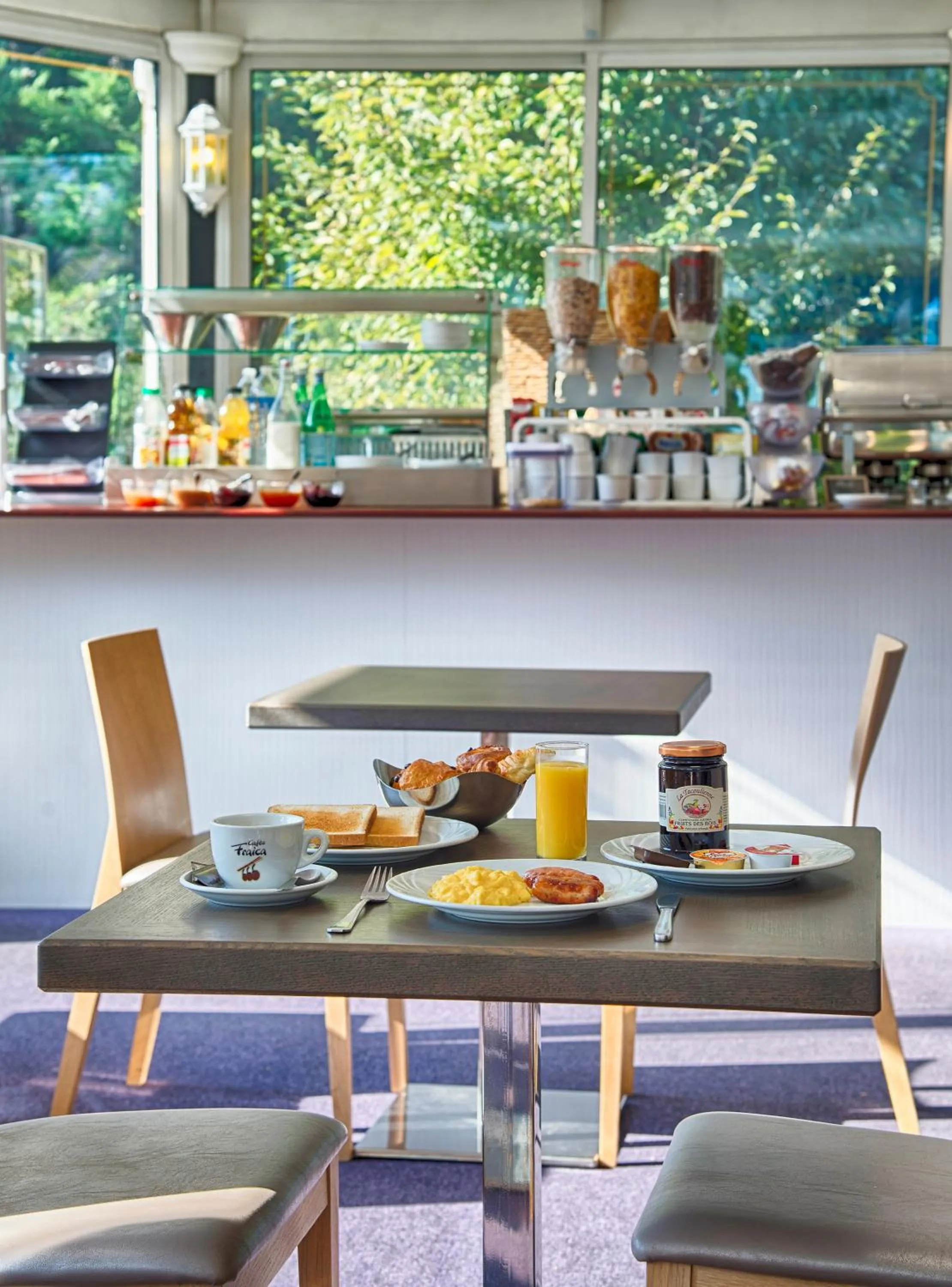 Breakfast in Logis Le Relais de Sassenage