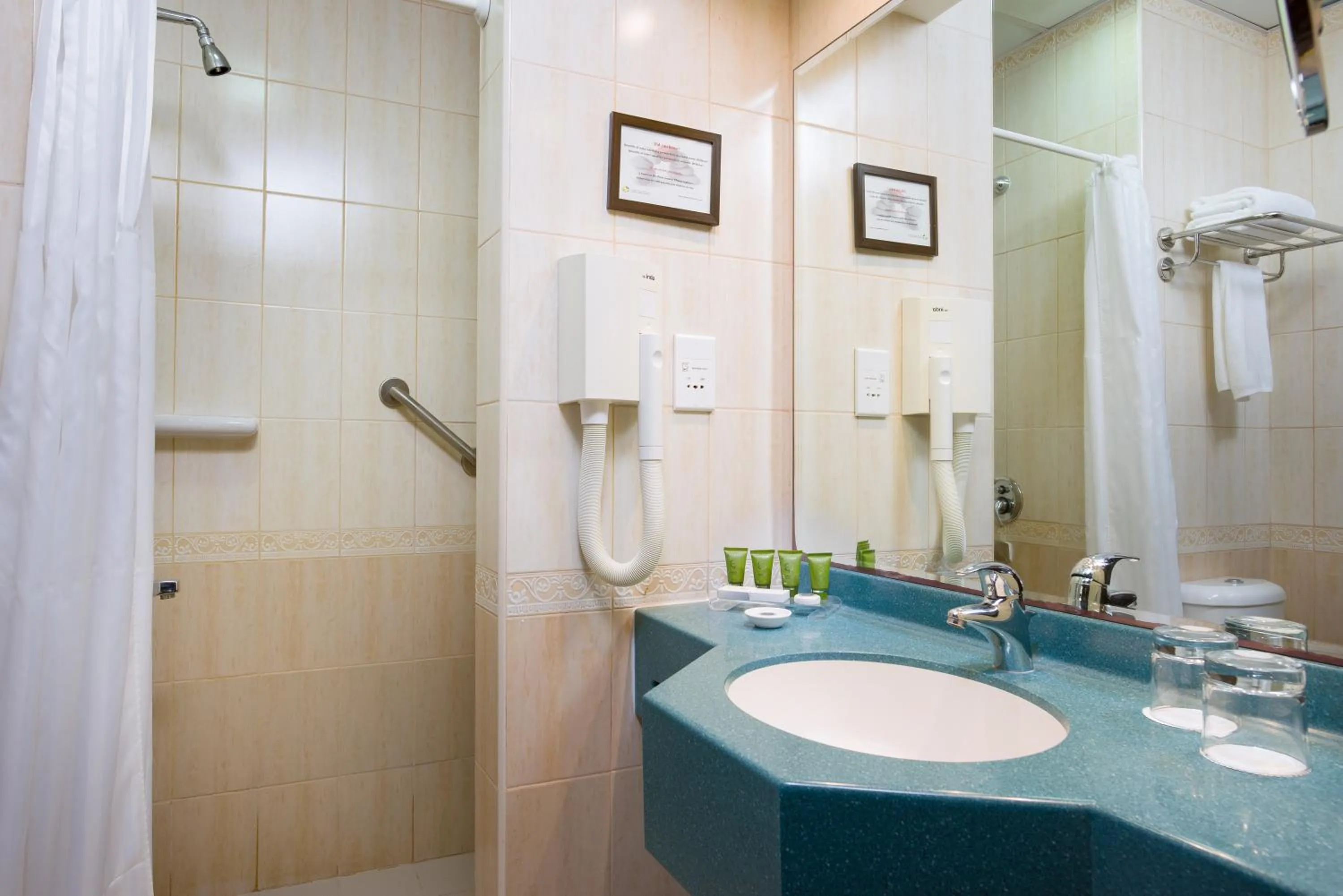 Shower in Ras Al Jinz Turtle Reserve