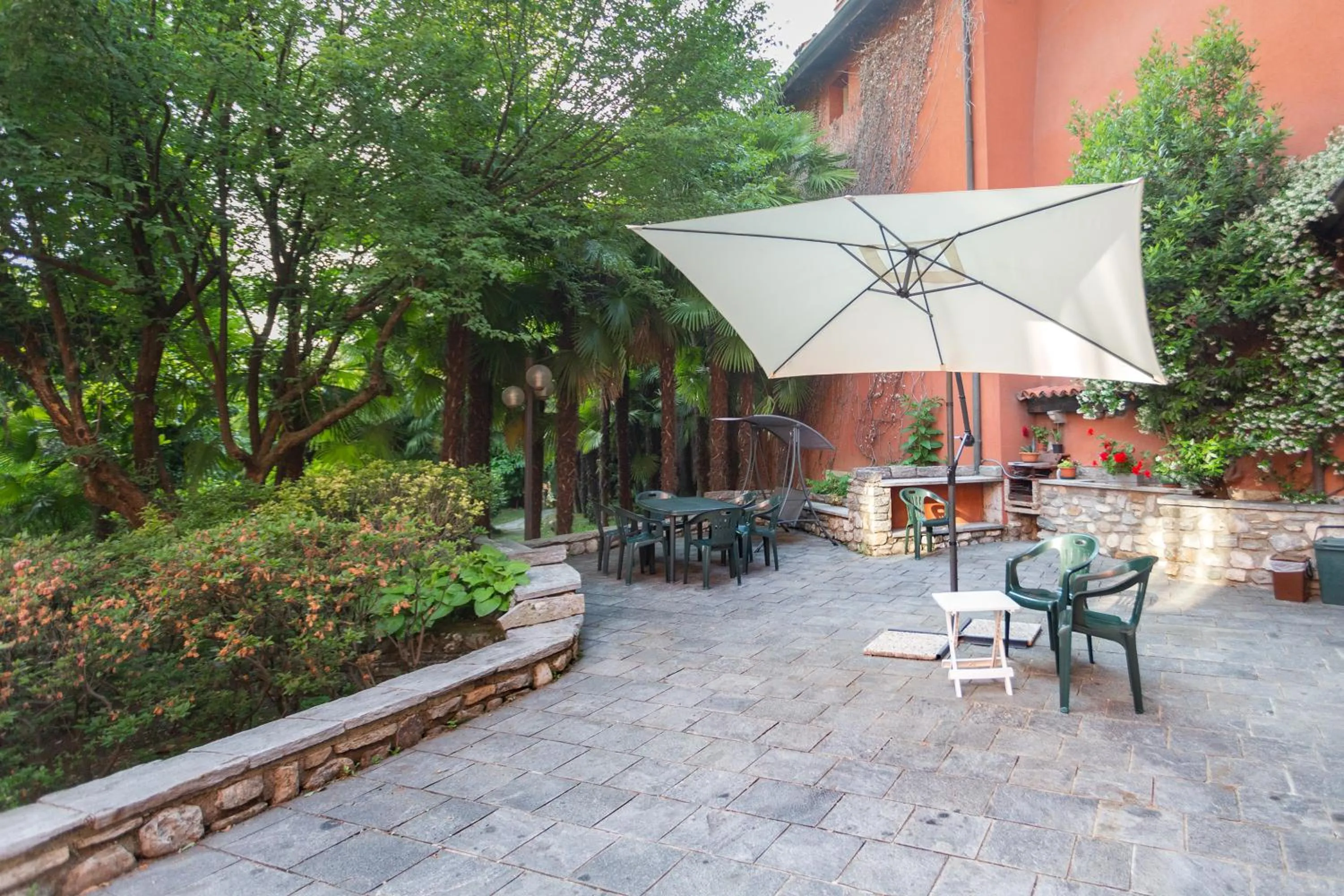 Garden in Villa Magnolia Lago Maggiore