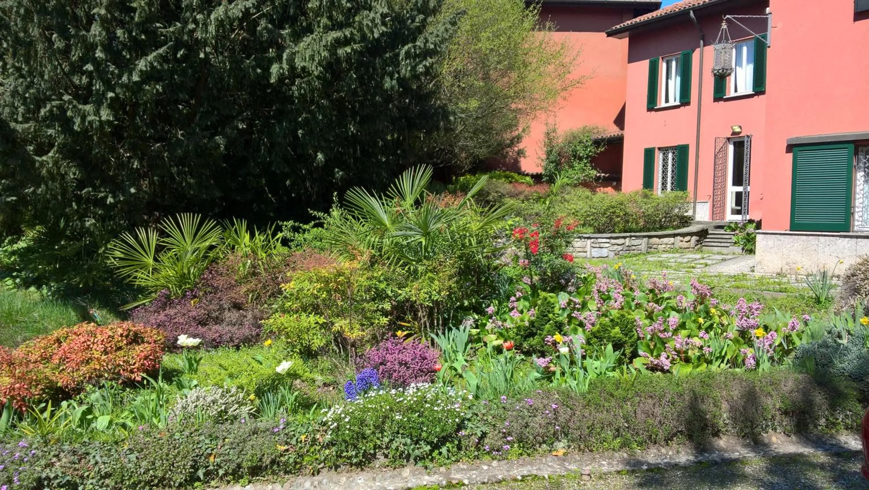 Facade/entrance in Villa Magnolia Lago Maggiore