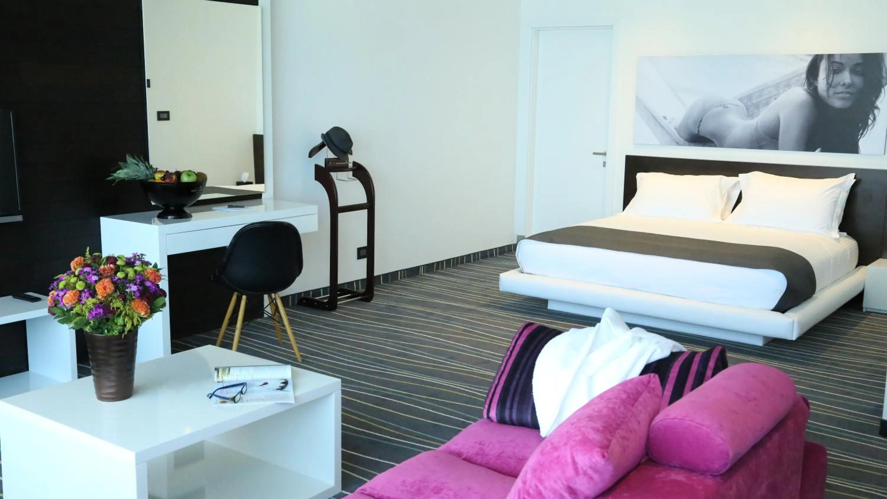 Decorative detail, Bed in Veer Luxury Boutique Hotel & Beach Club