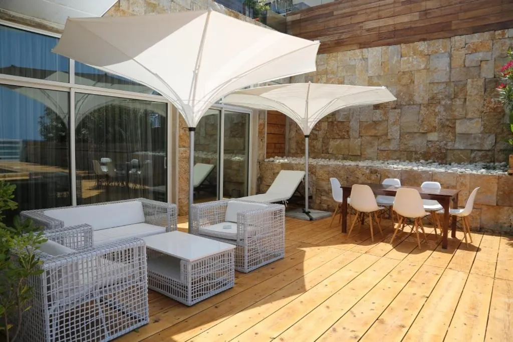 Balcony/Terrace in Veer Luxury Boutique Hotel & Beach Club