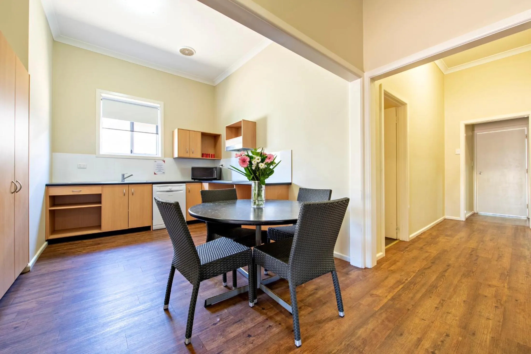 Kitchen or kitchenette in Matilda Motor Inn