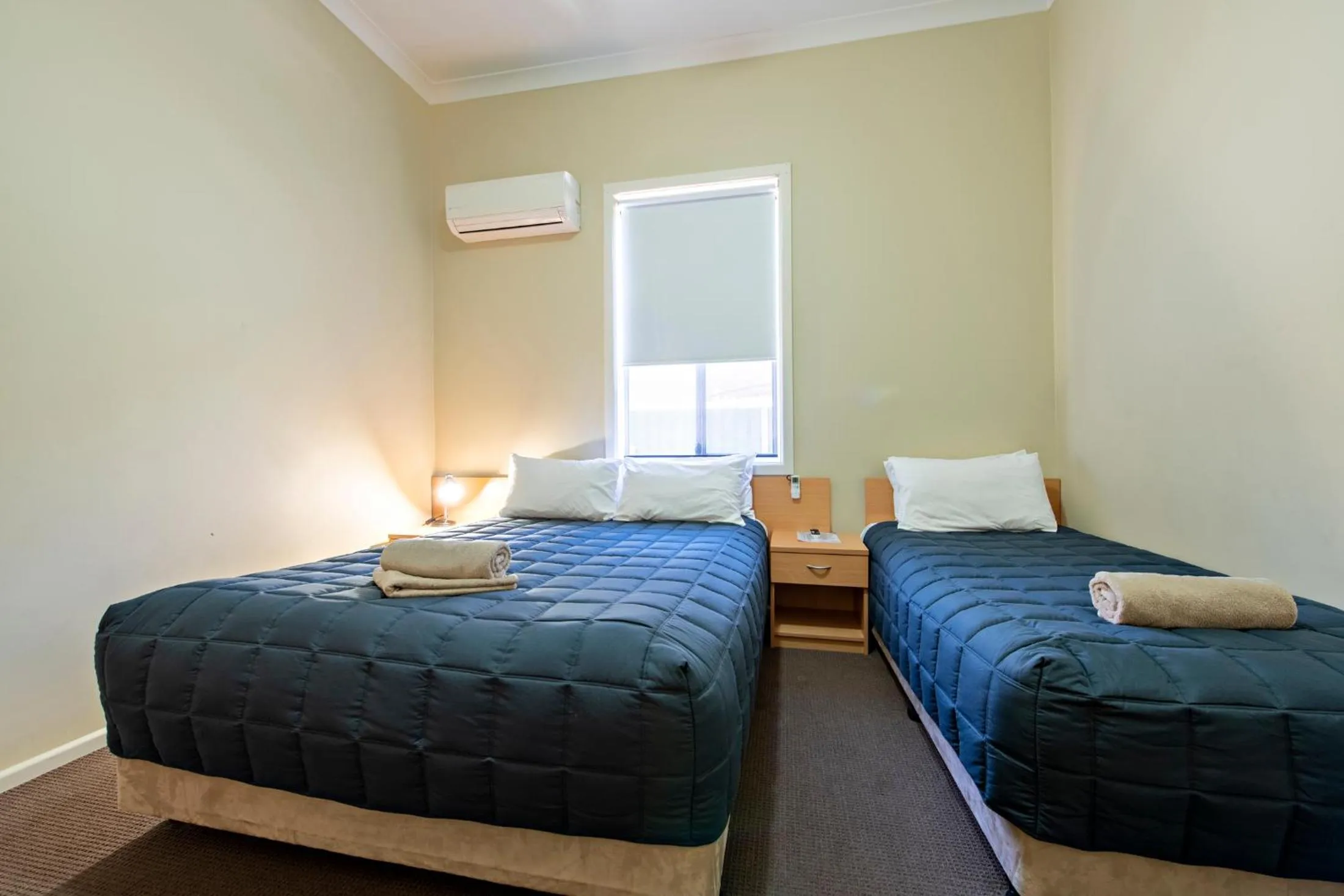 Bed in Matilda Motor Inn