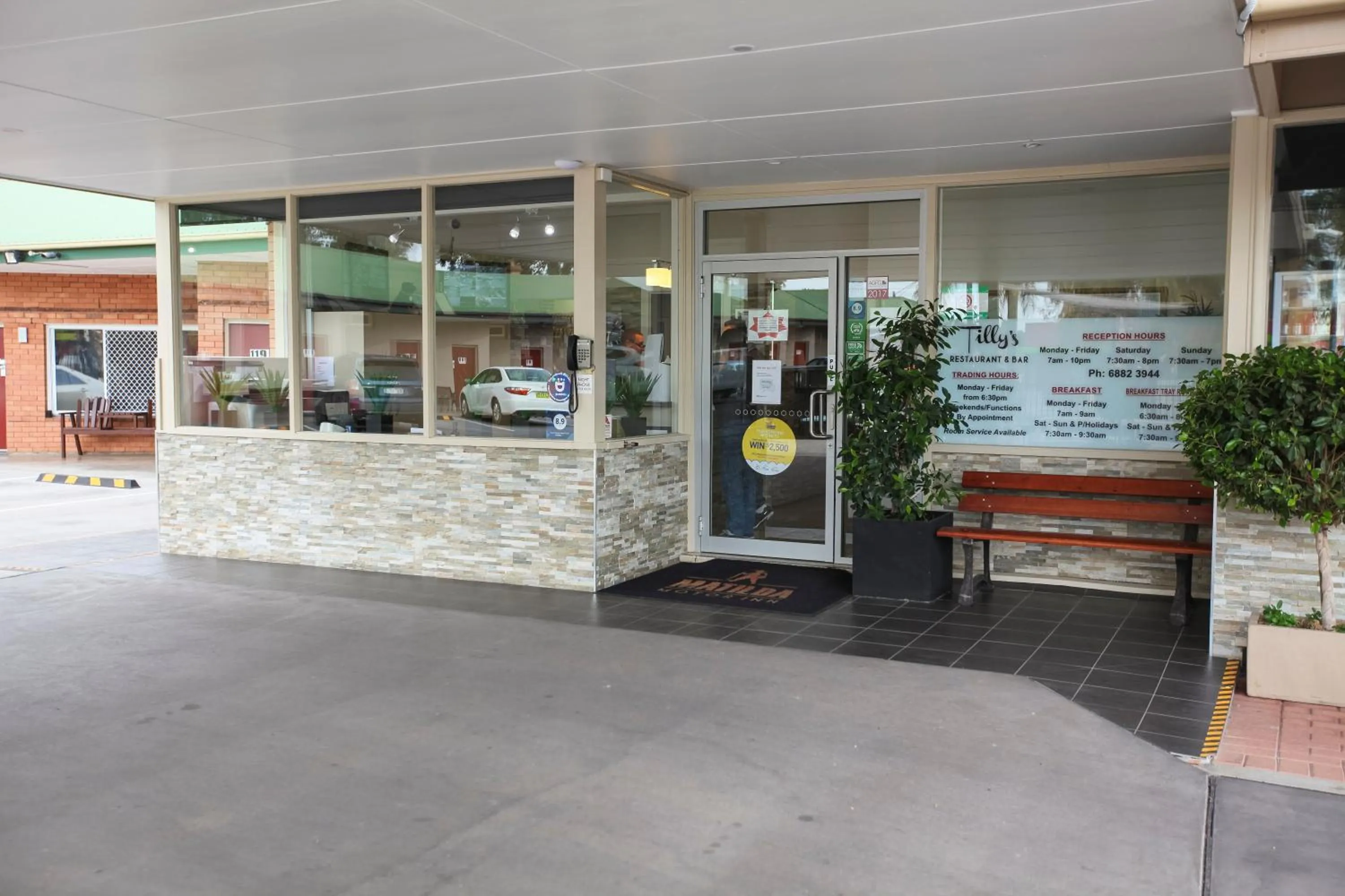 Property building in Matilda Motor Inn