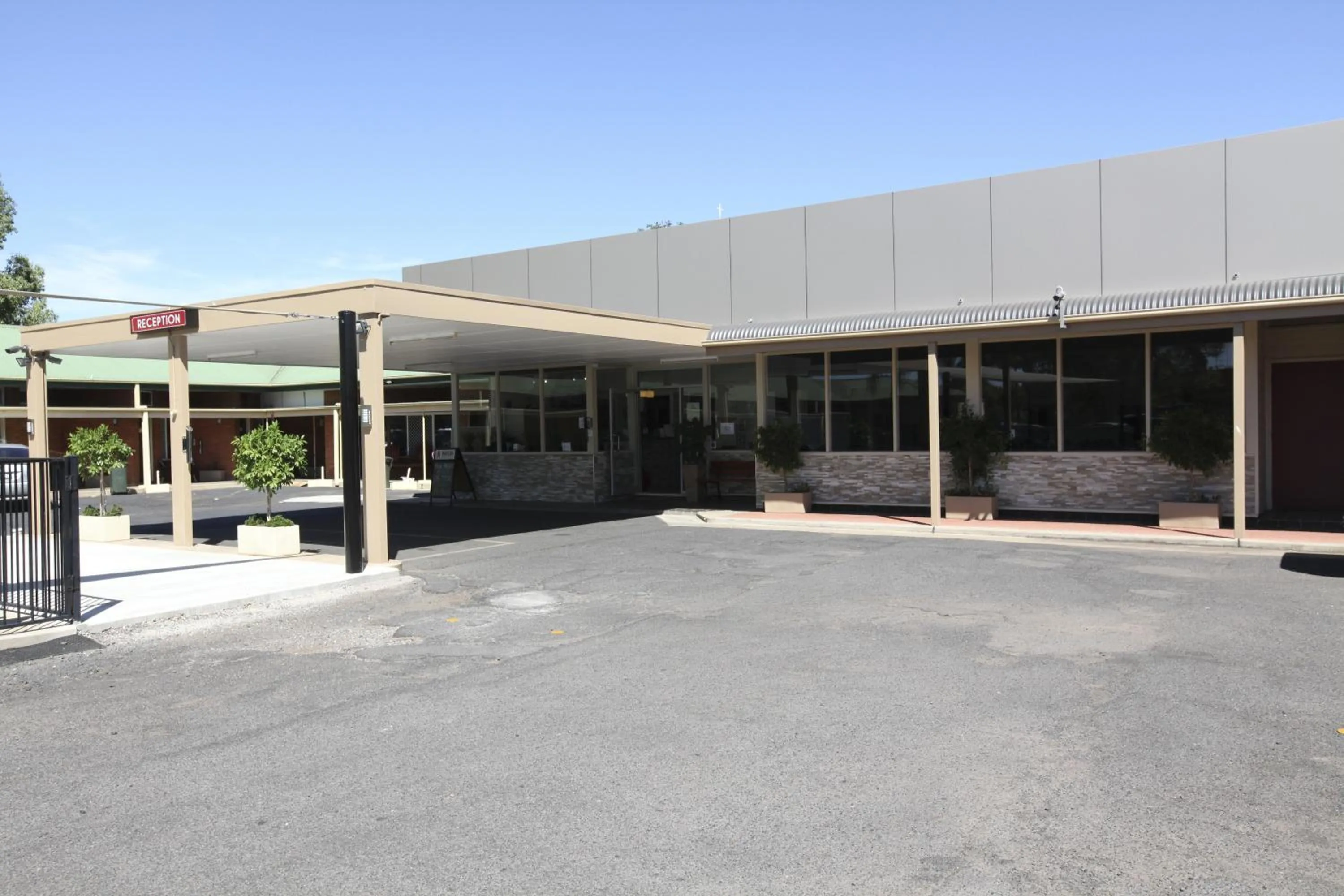 Property building in Matilda Motor Inn