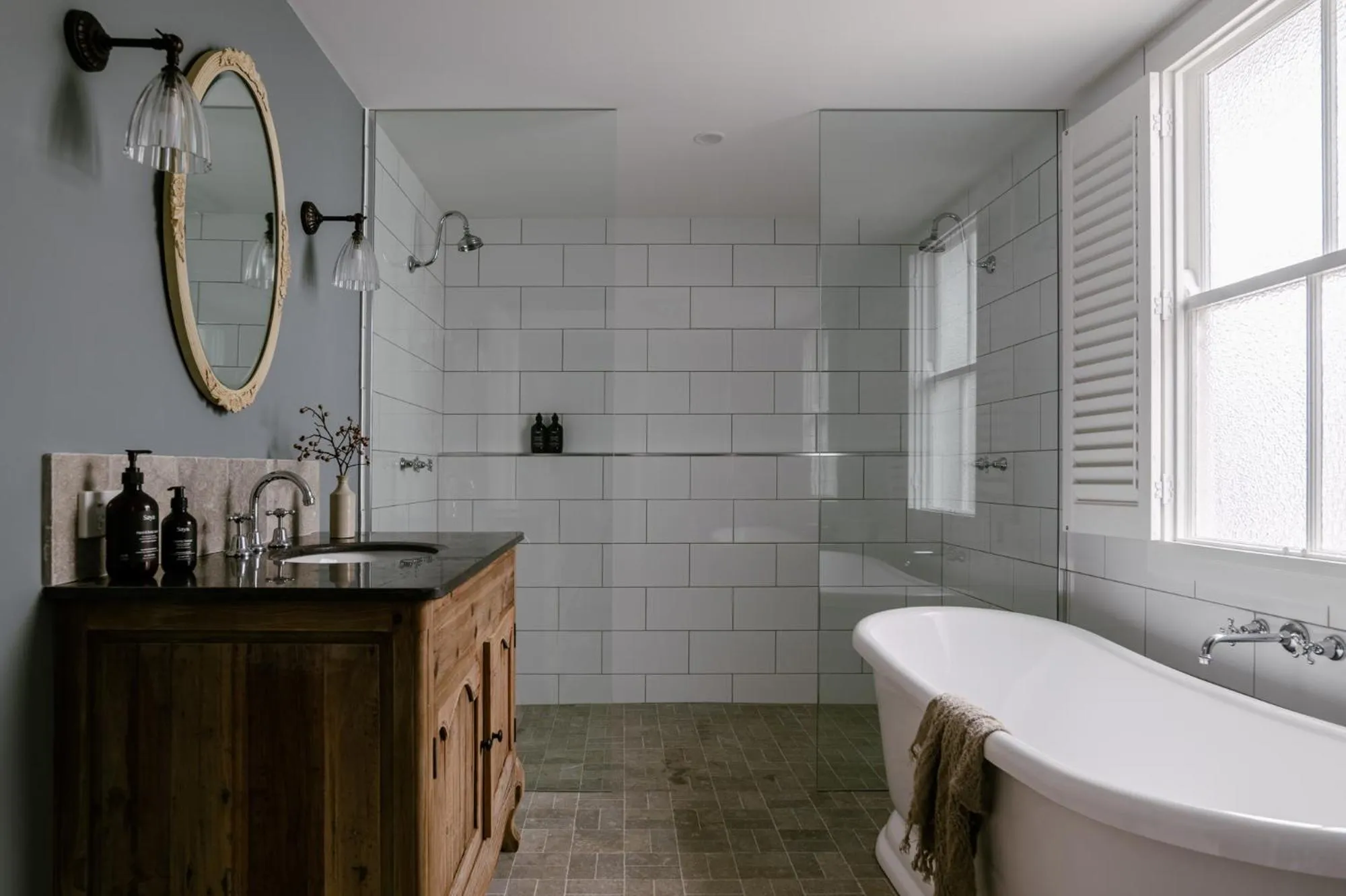 Shower in Maleny Lodge