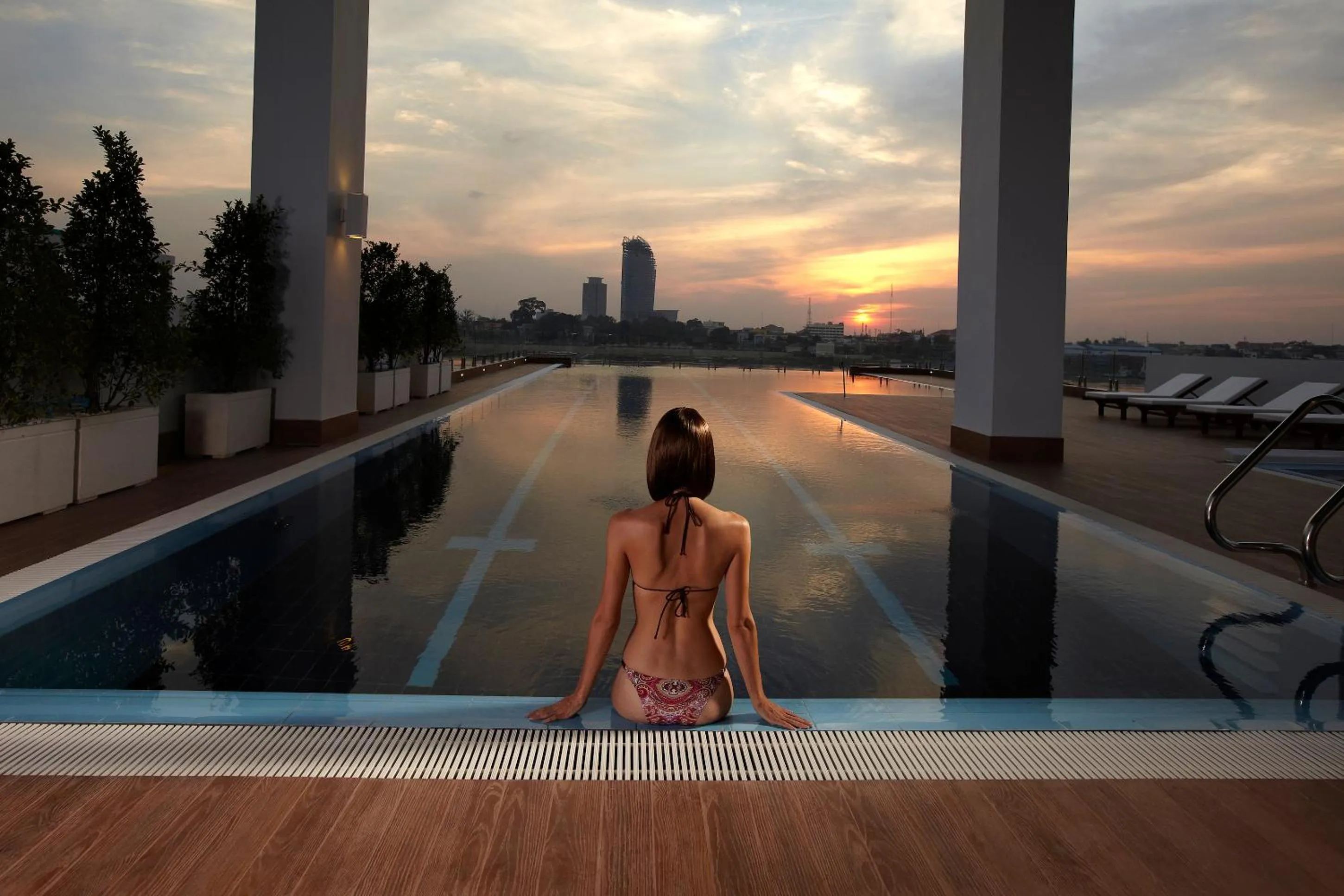 Guests in Bellevue Serviced Apartments