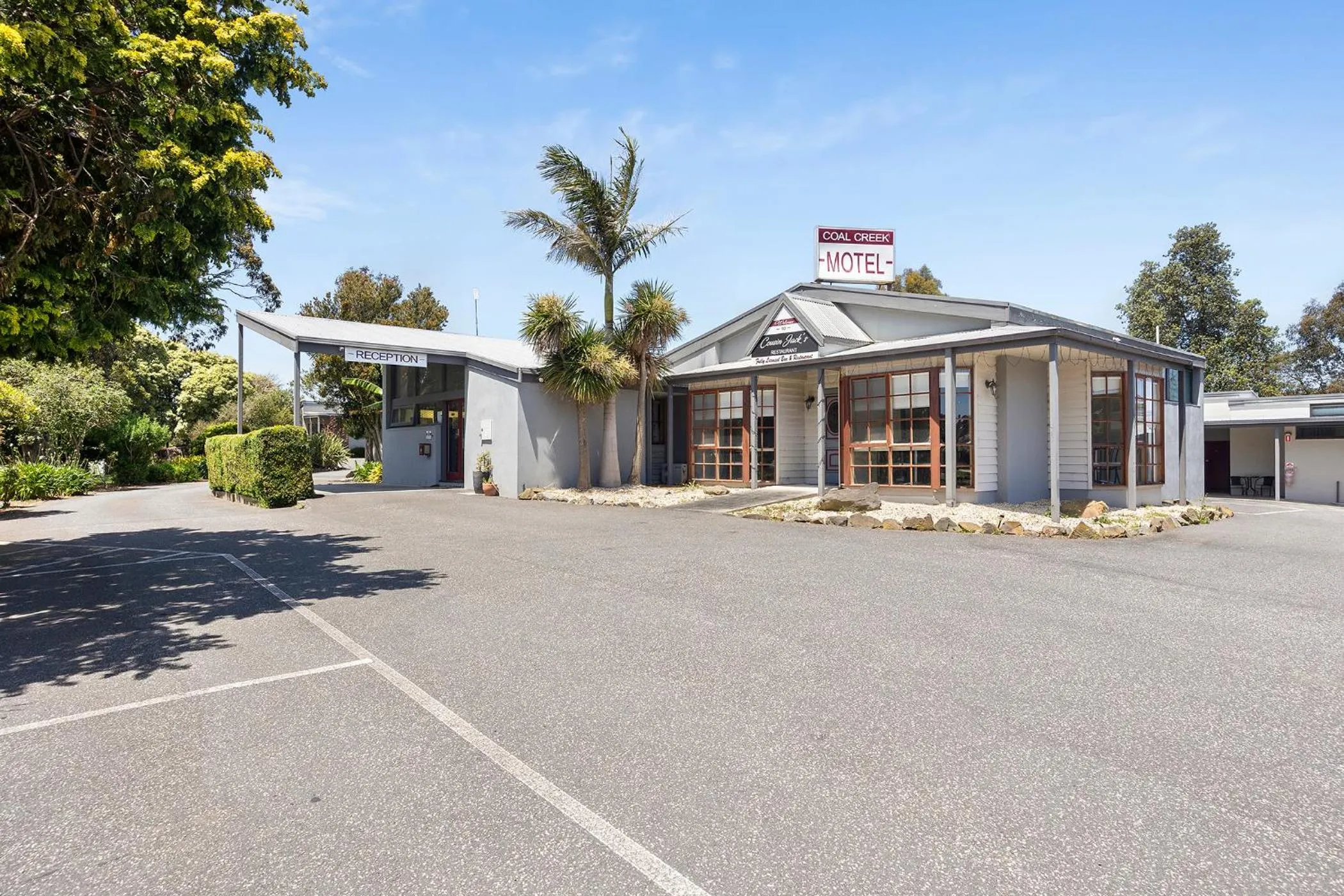 Property building in Coal Creek Motel