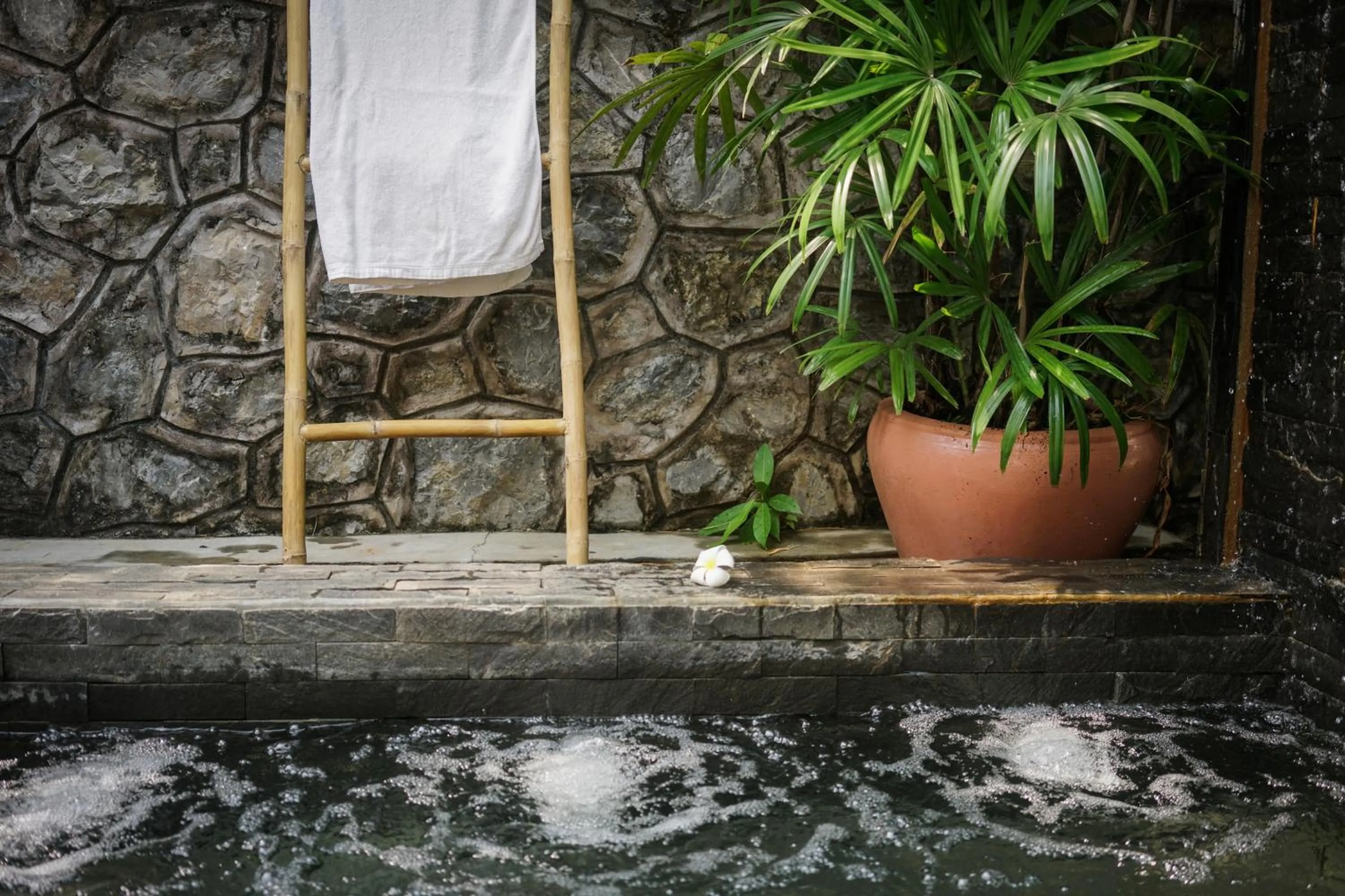 Decorative detail in Mealea Resort