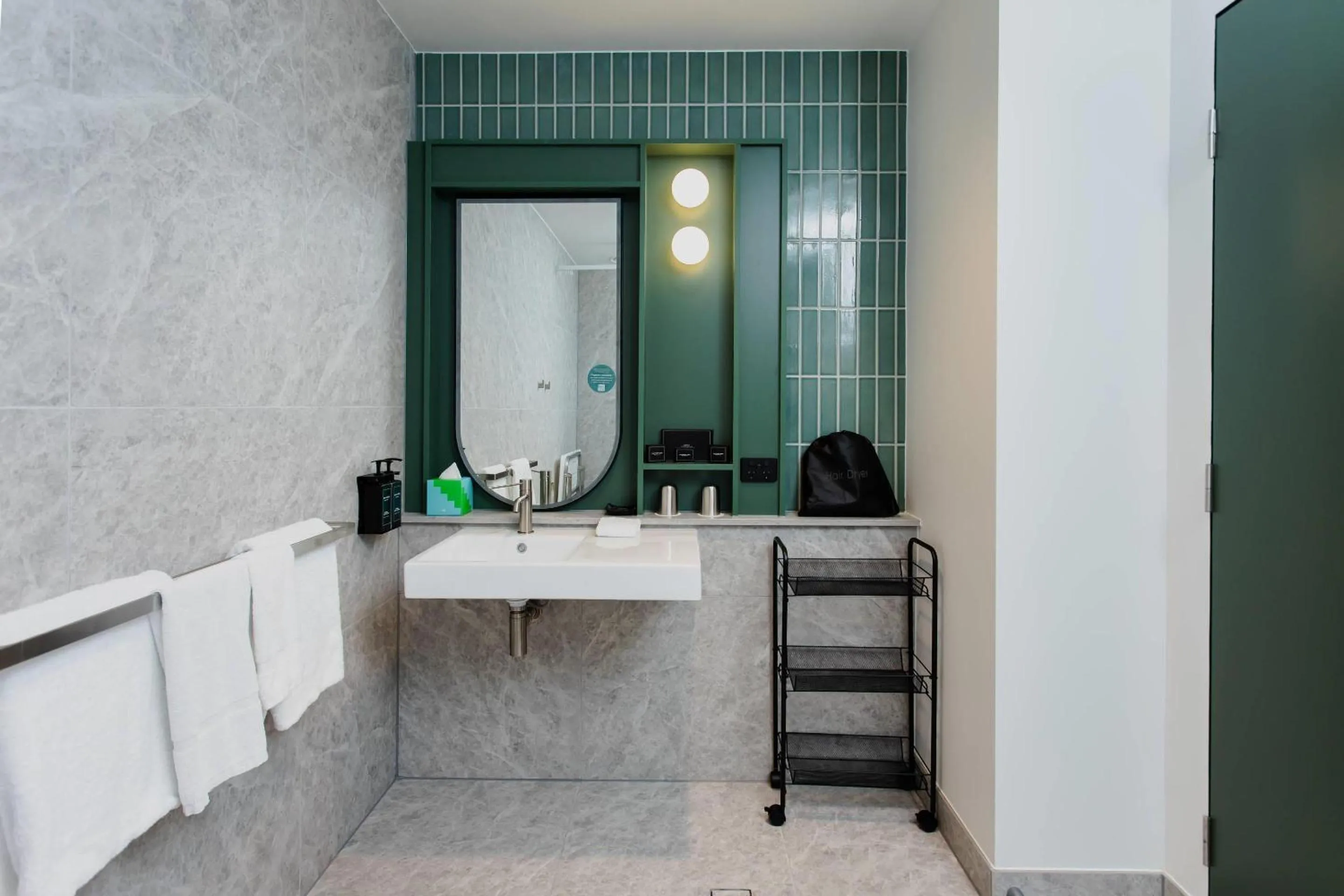 Bedroom in Bayside Geelong Hotel & Apartments, an Ascend Collection Hotel