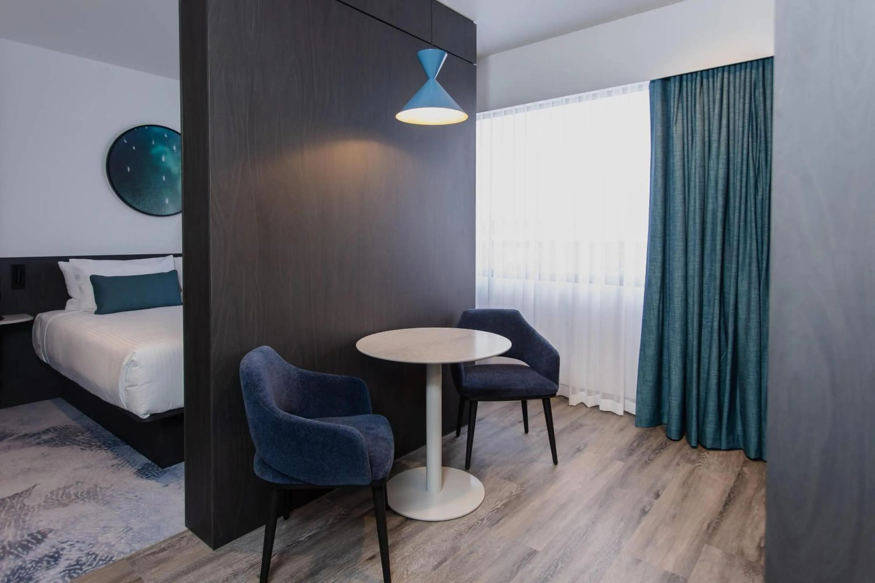 Bedroom, Bed in Bayside Geelong Hotel & Apartments, an Ascend Collection Hotel