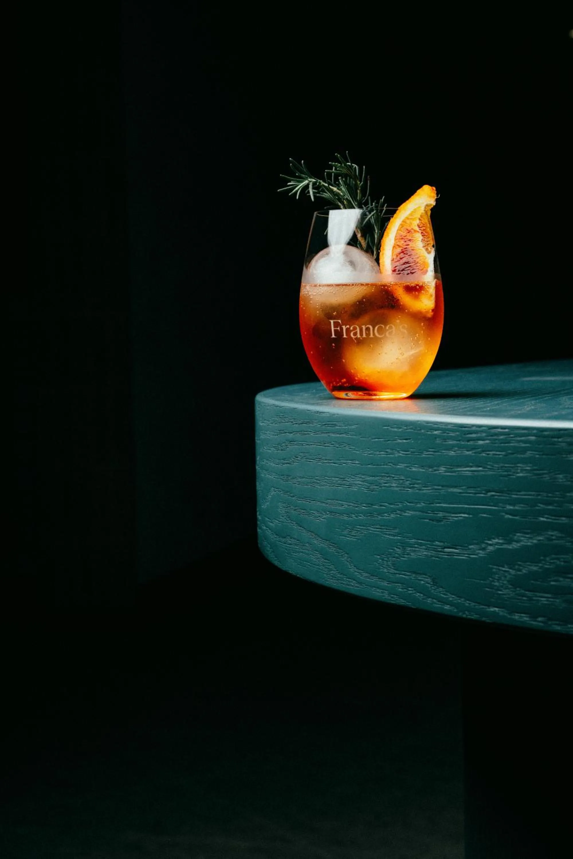 Lounge or bar in Bayside Geelong Hotel & Apartments, an Ascend Collection Hotel