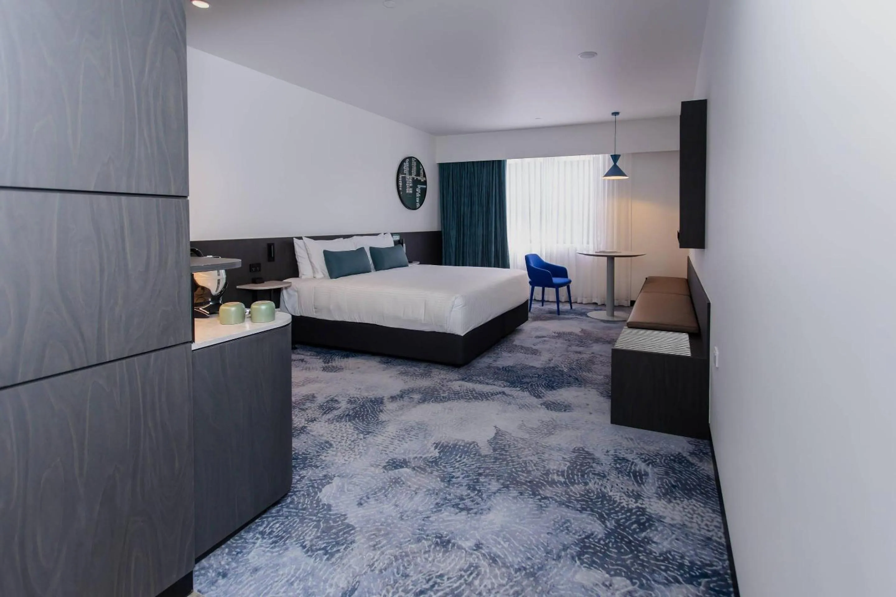 Bedroom, Bed in Bayside Geelong Hotel & Apartments, an Ascend Collection Hotel