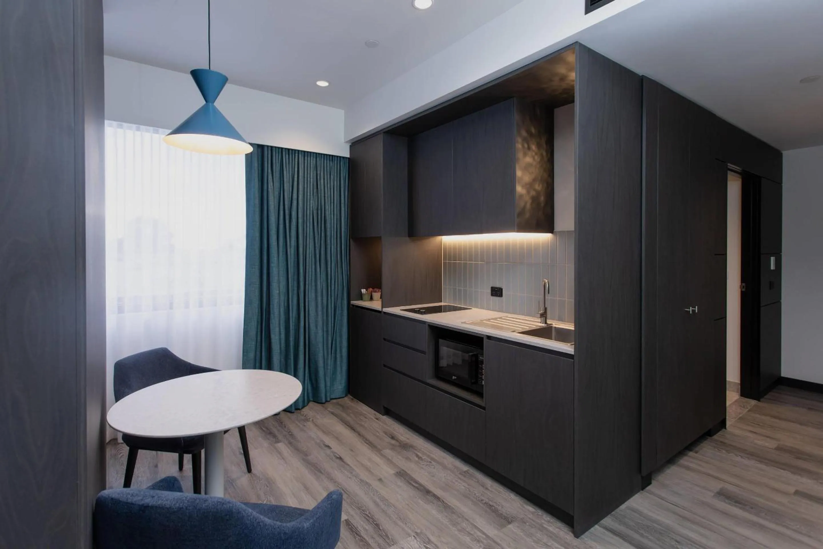 Bedroom in Bayside Geelong Hotel & Apartments, an Ascend Collection Hotel