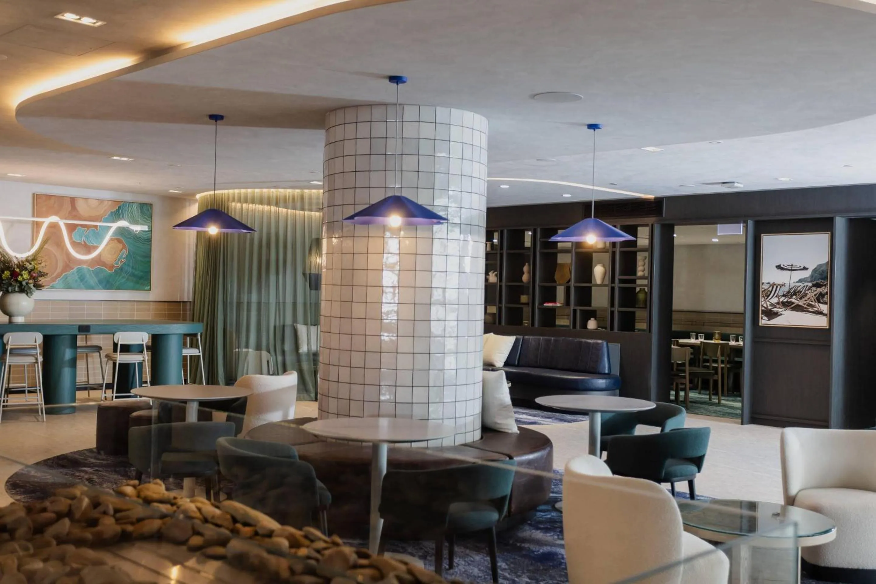 Lobby or reception in Bayside Geelong Hotel & Apartments, an Ascend Collection Hotel