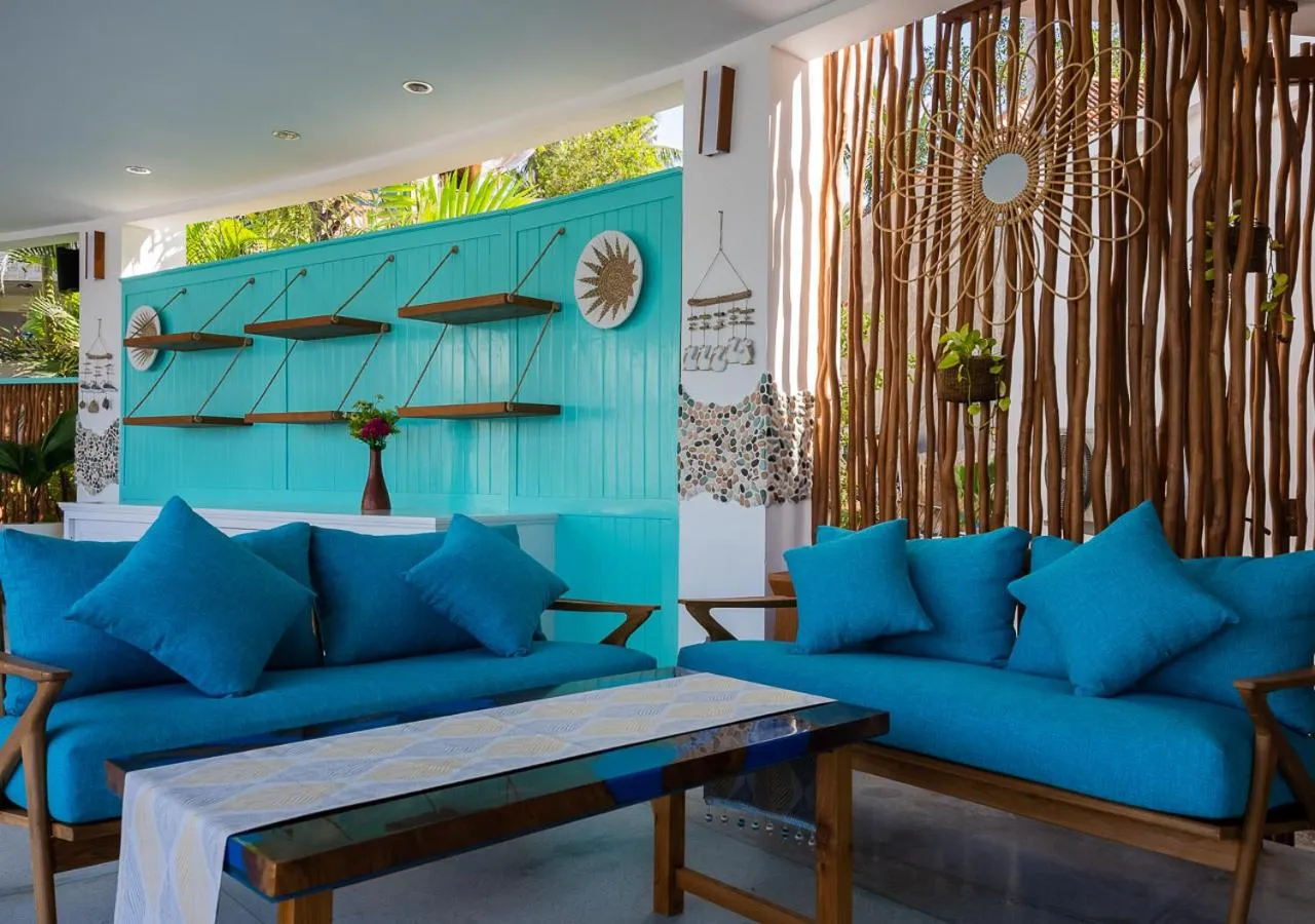 Seating area in Orlowsky Discovery Candidasa Hotel