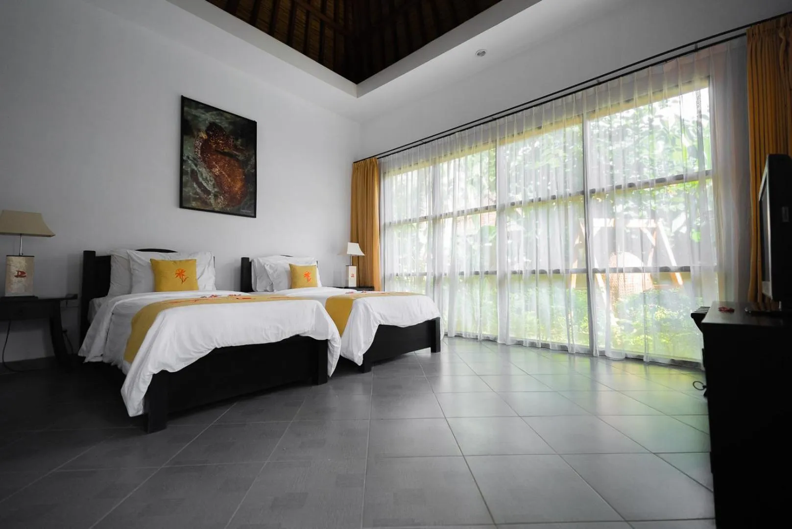 Bed in Orlowsky Discovery Candidasa Hotel