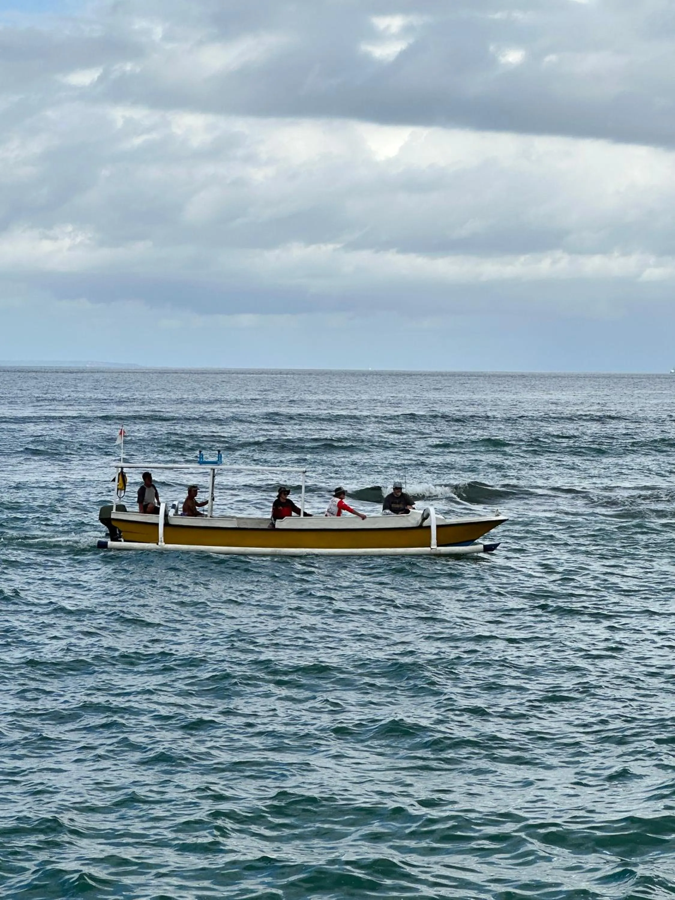 Beach in Orlowsky Discovery Candidasa Hotel