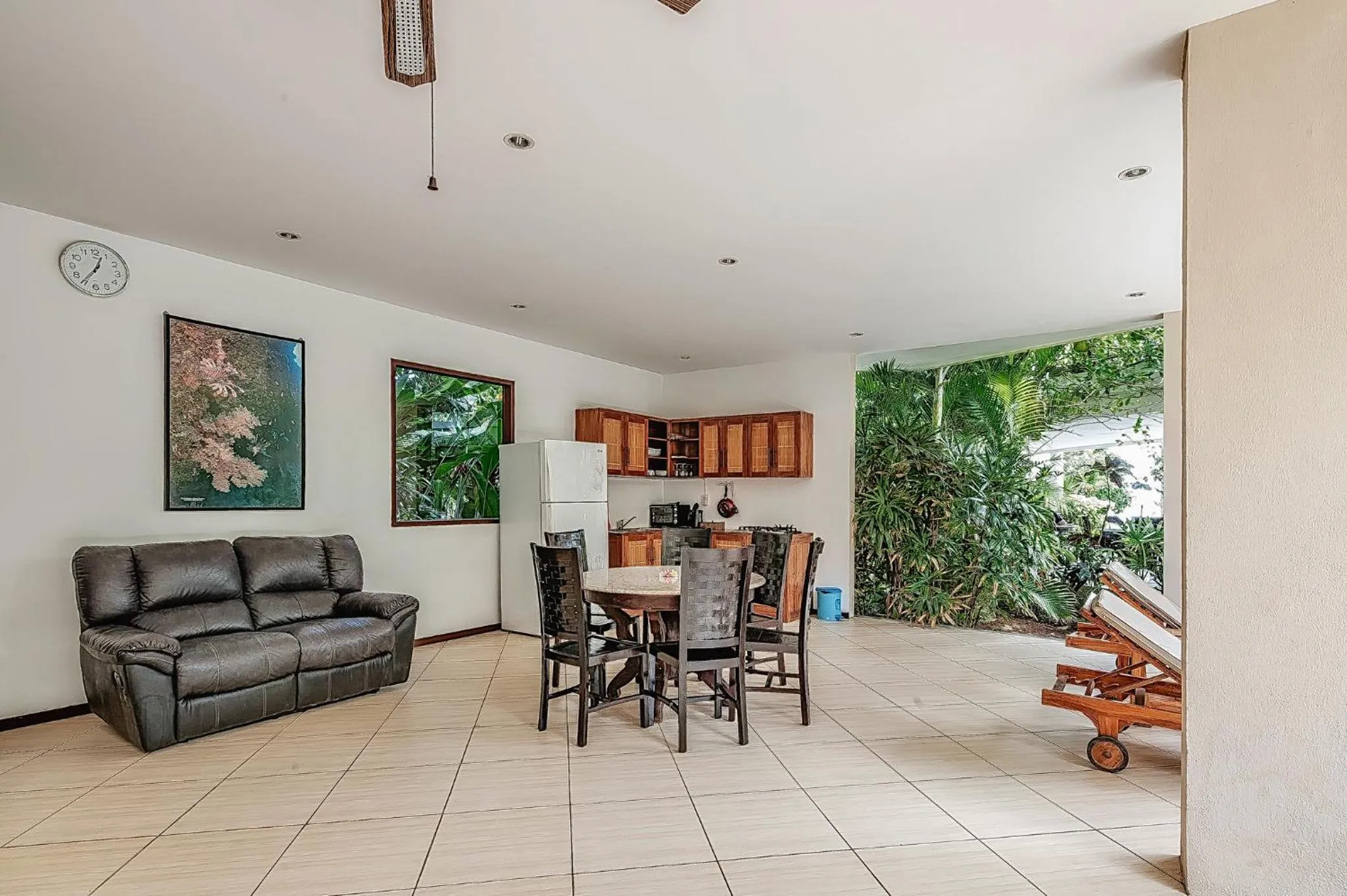 Living room in Orlowsky Discovery Candidasa Hotel