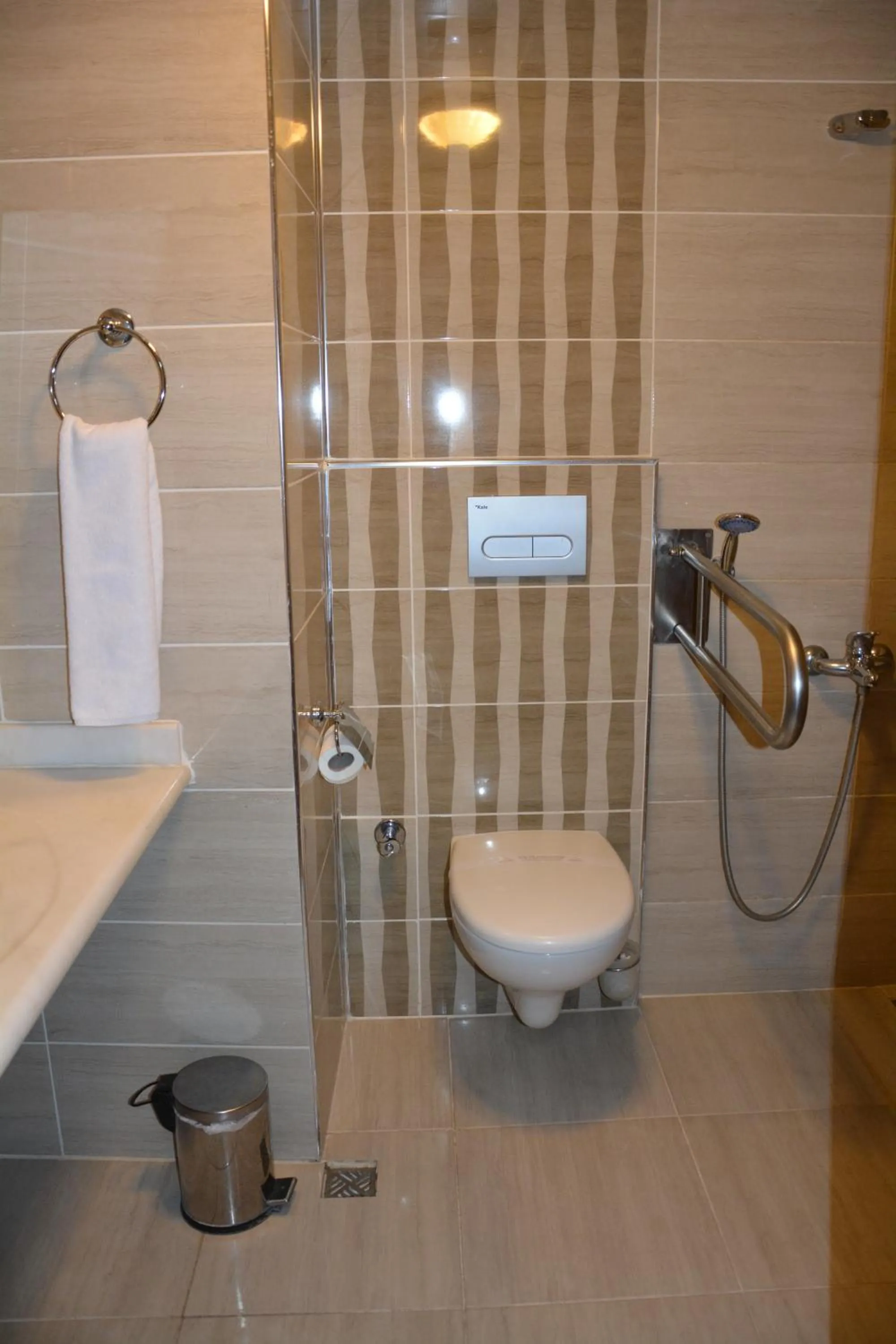 Bathroom in GARDEN KALE THERMAL HOTEL