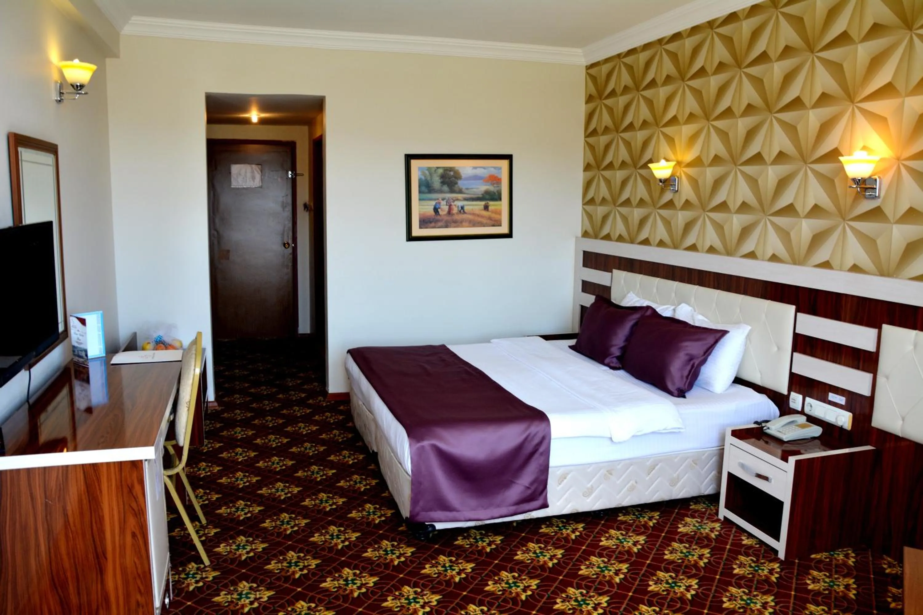 Photo of the whole room, Bed in GARDEN KALE THERMAL HOTEL