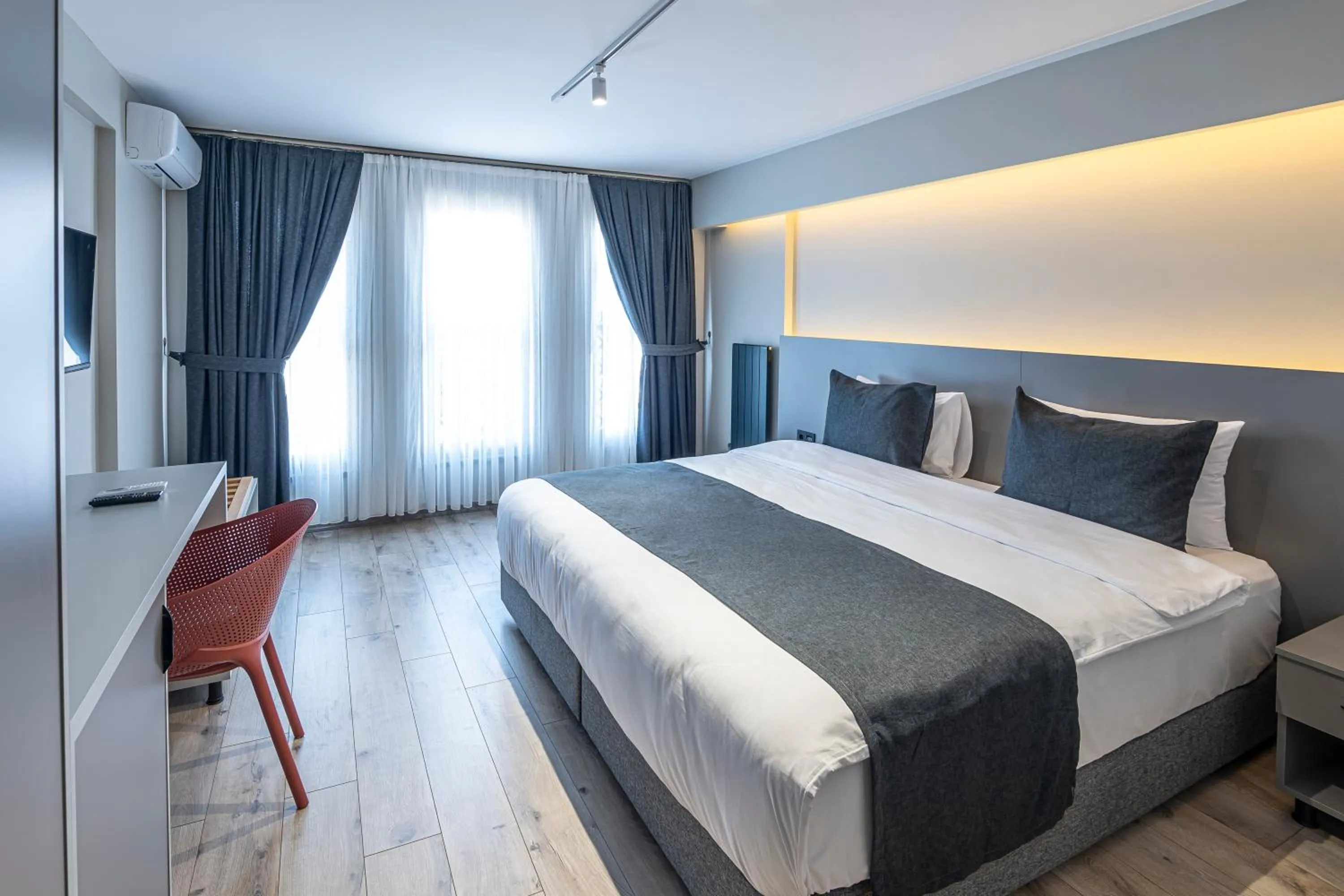 Bed in Calanthe Residence