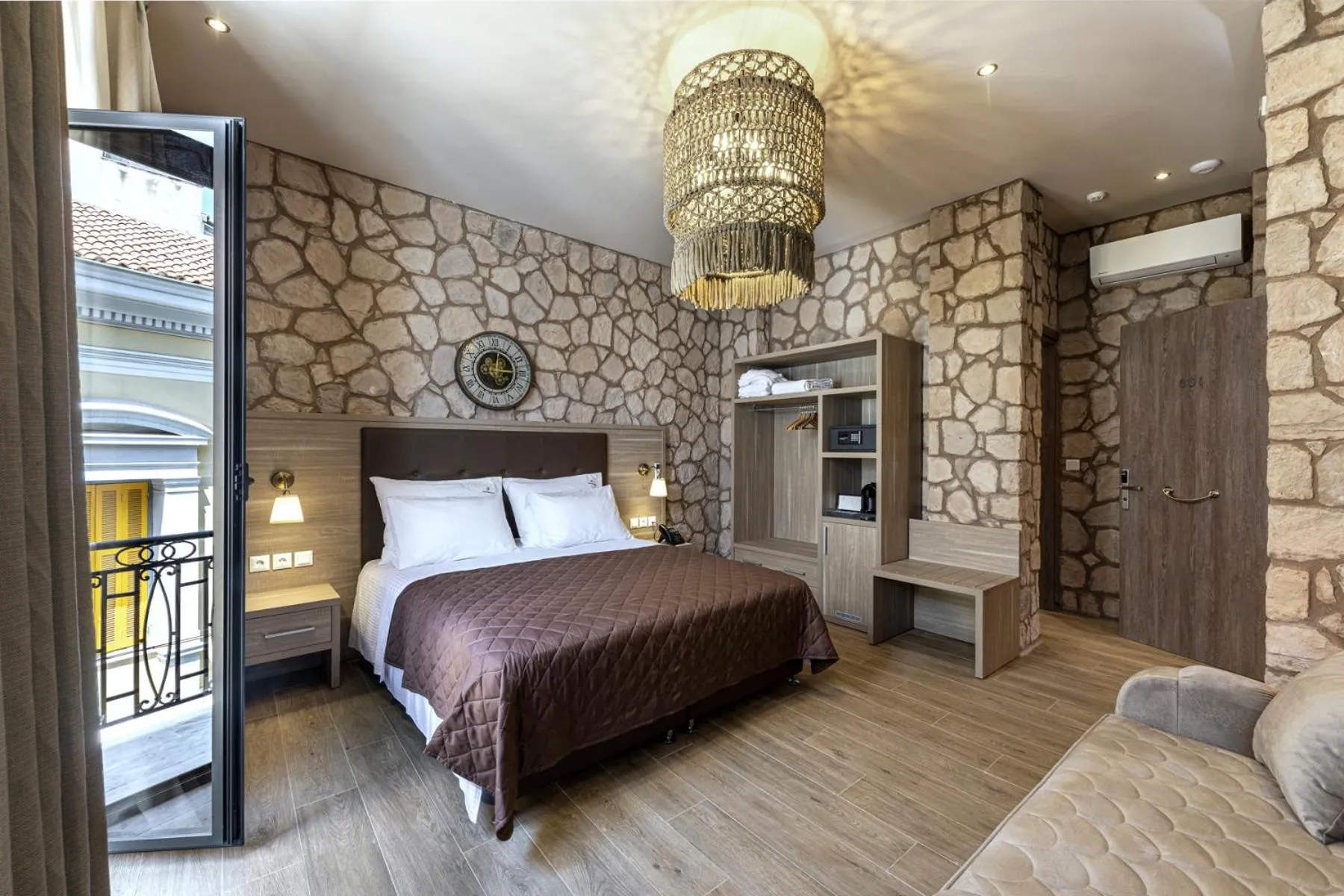 Bedroom, Bed in Athens Manor Houses