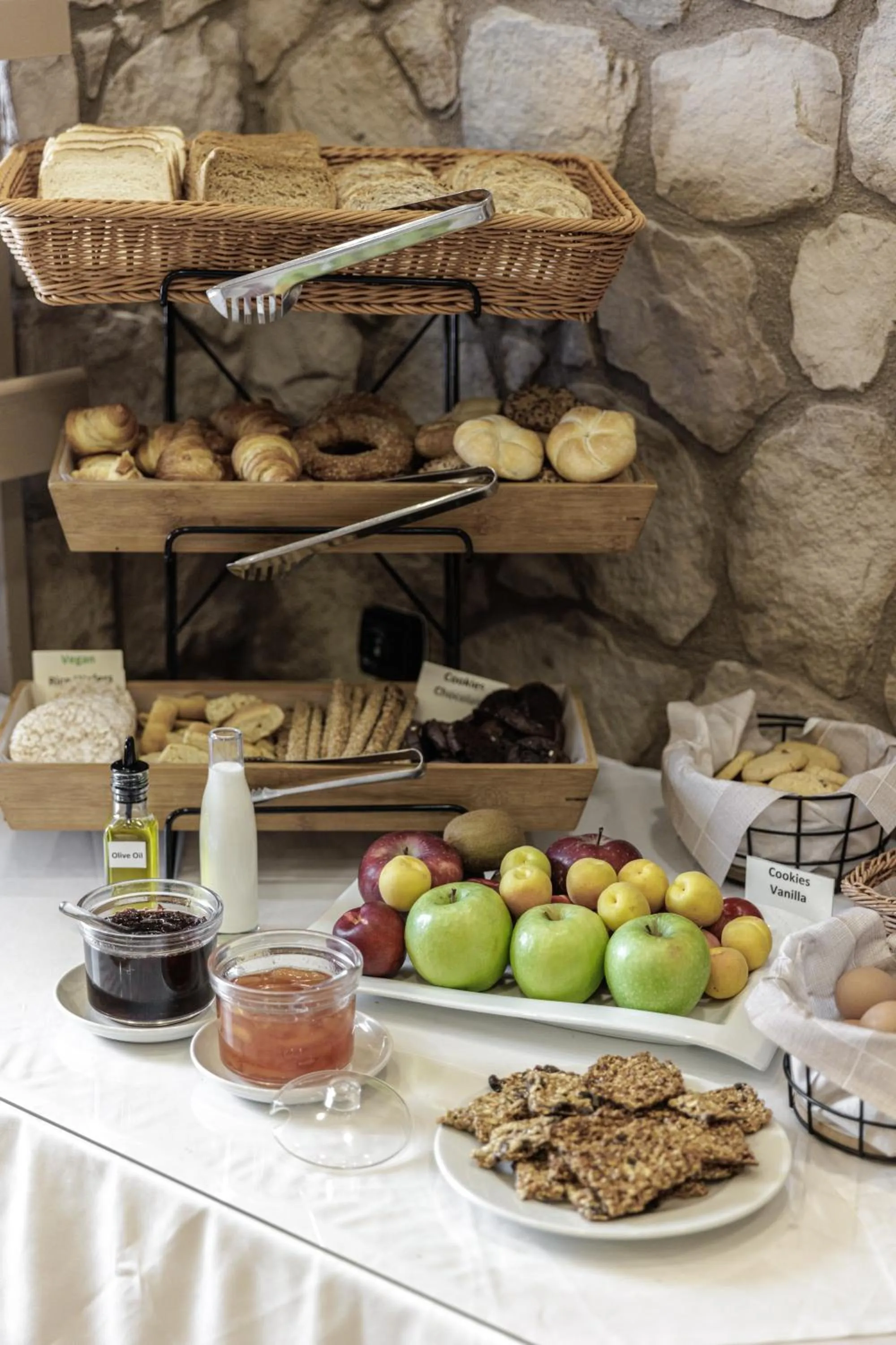 Breakfast in Athens Manor Houses