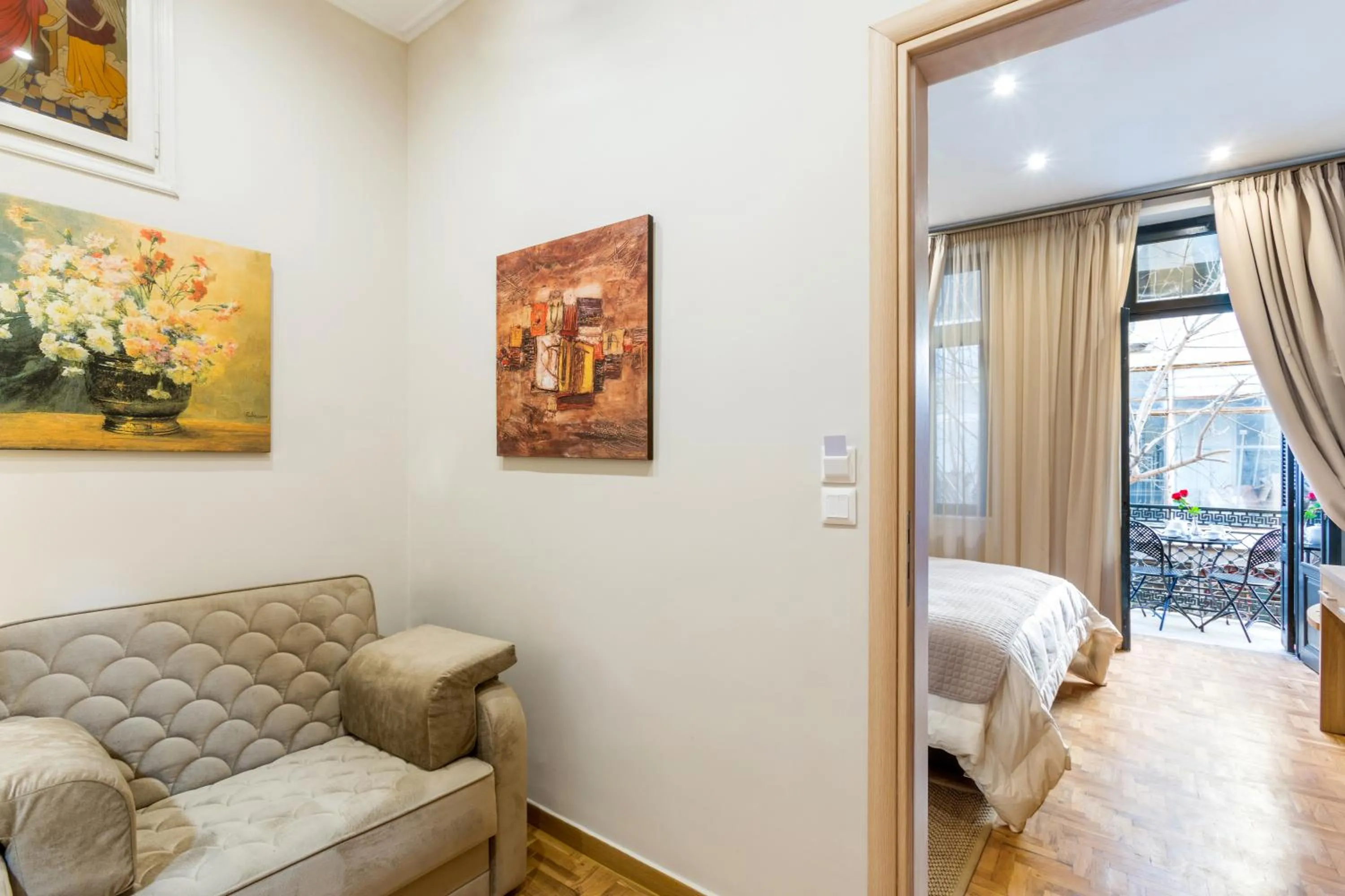 Seating area, Bed in Athens Manor Houses