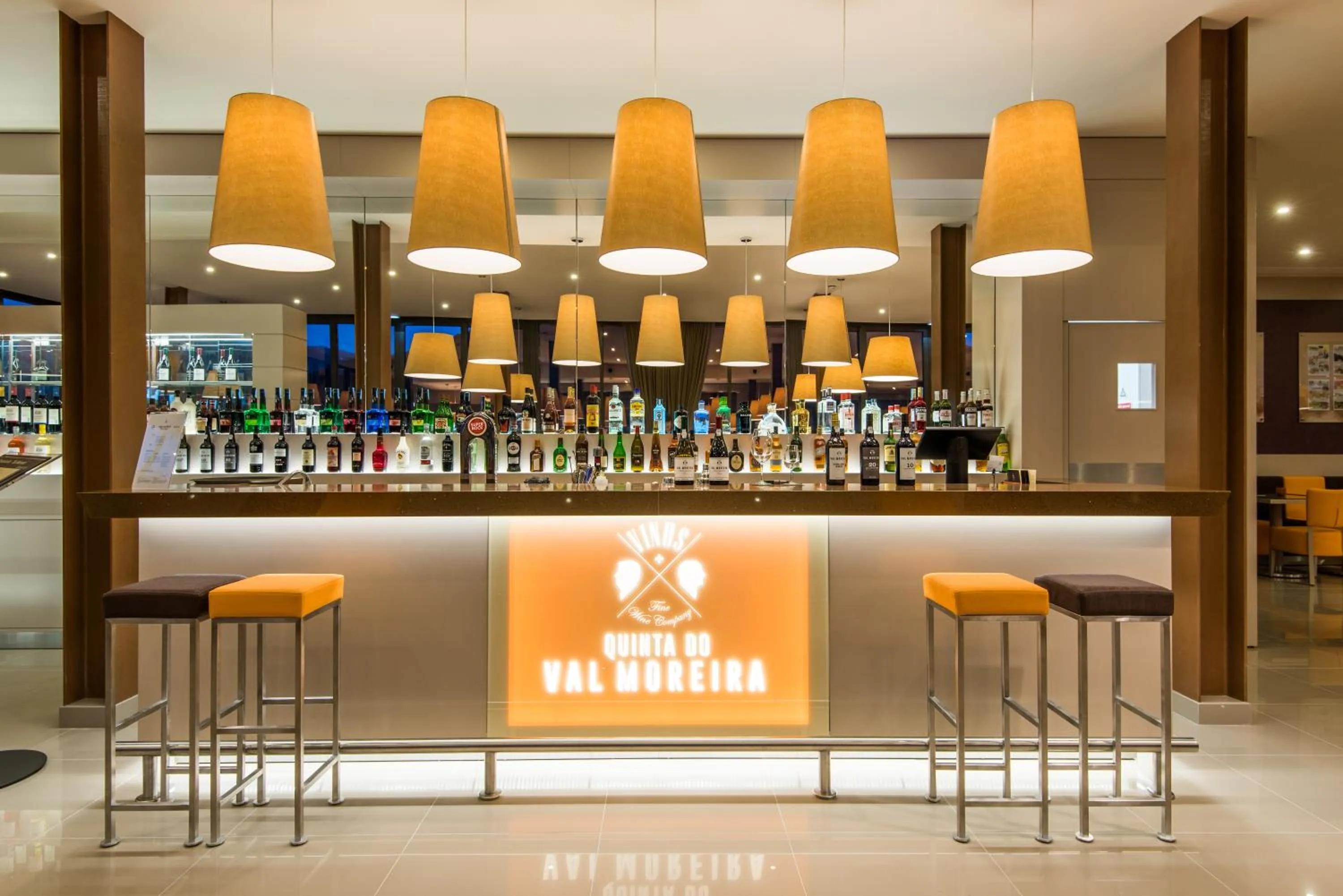 Lounge or bar in Vila Gale Douro Vineyards