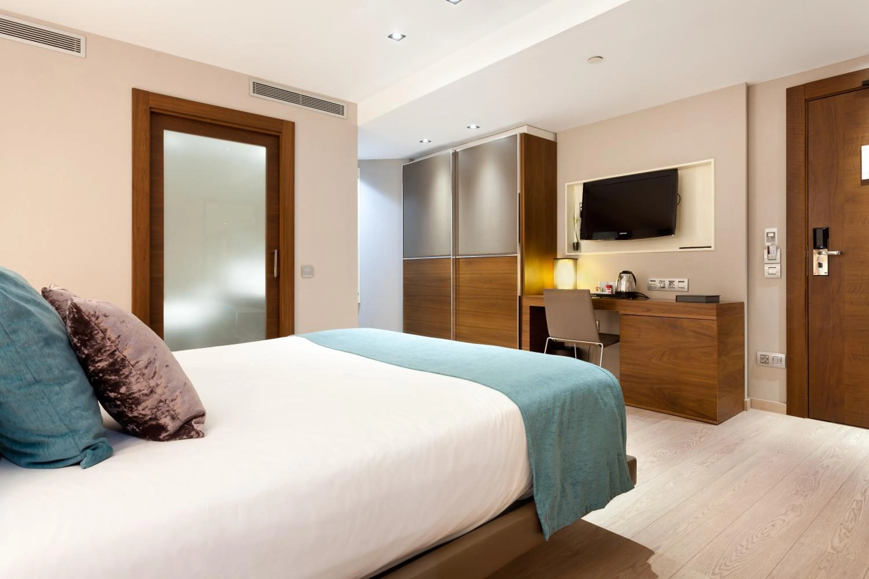 Double or Twin Room in Hotel España Ramblas