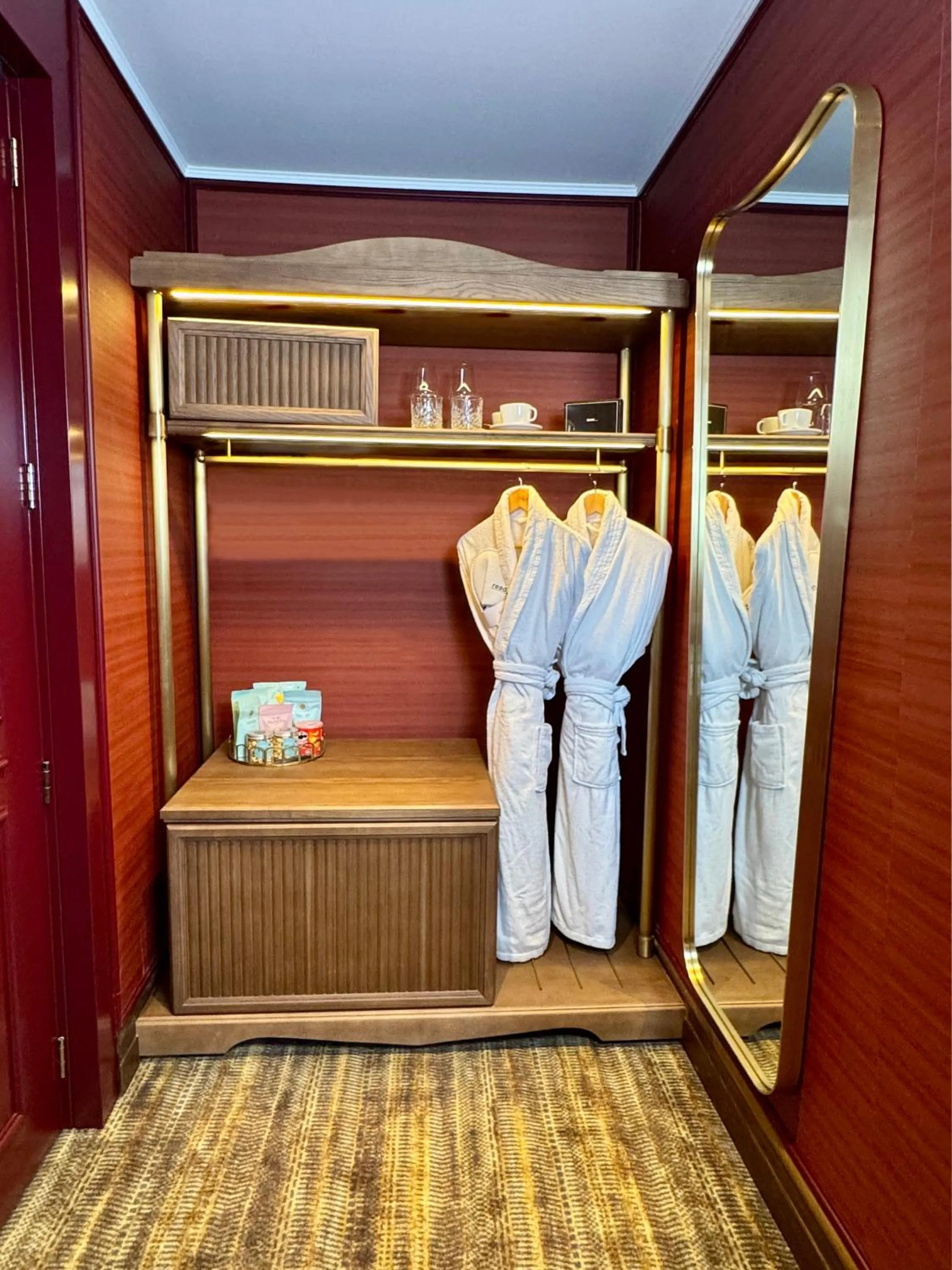 minibar in Hotel España Ramblas