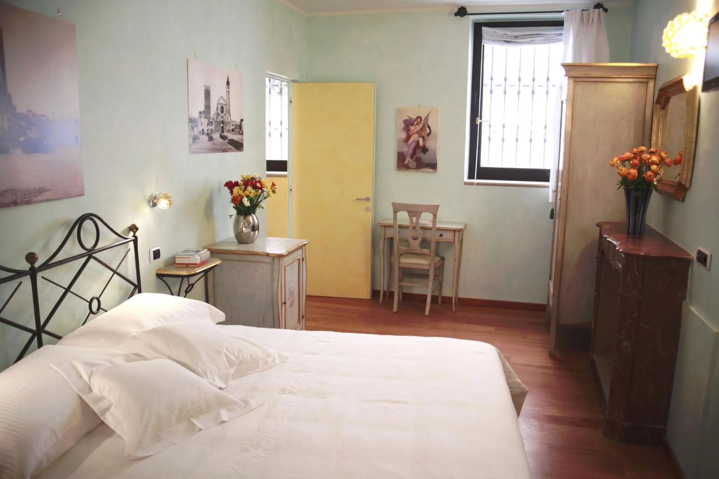 Photo of the whole room, Bed in Relais Ristori