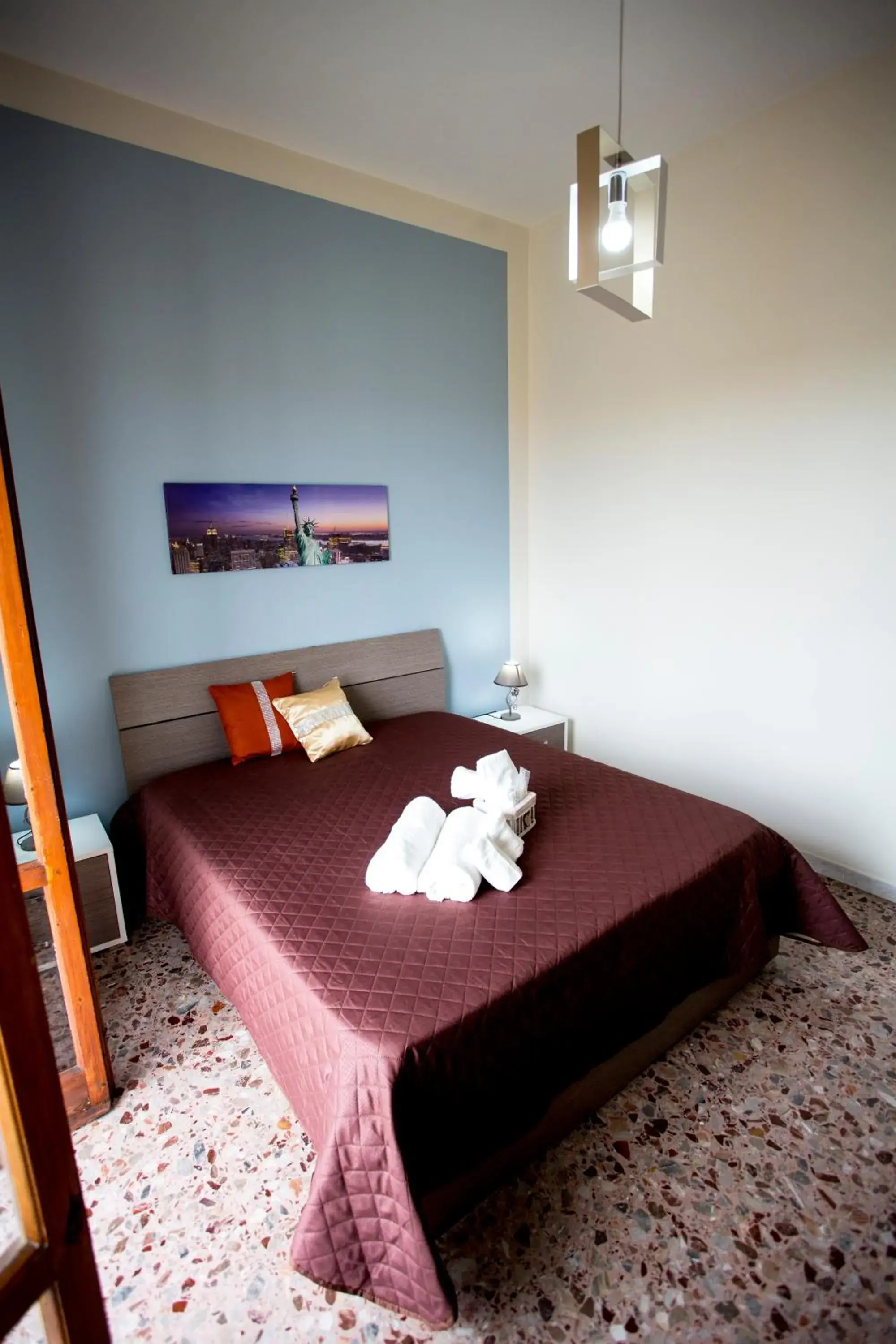 Double Room with Shared Bathroom - single occupancy in B&B L'Aurora CAPUA Double Room with Shared Bathroom - single occupancy in B&B L'Aurora CAPUA
